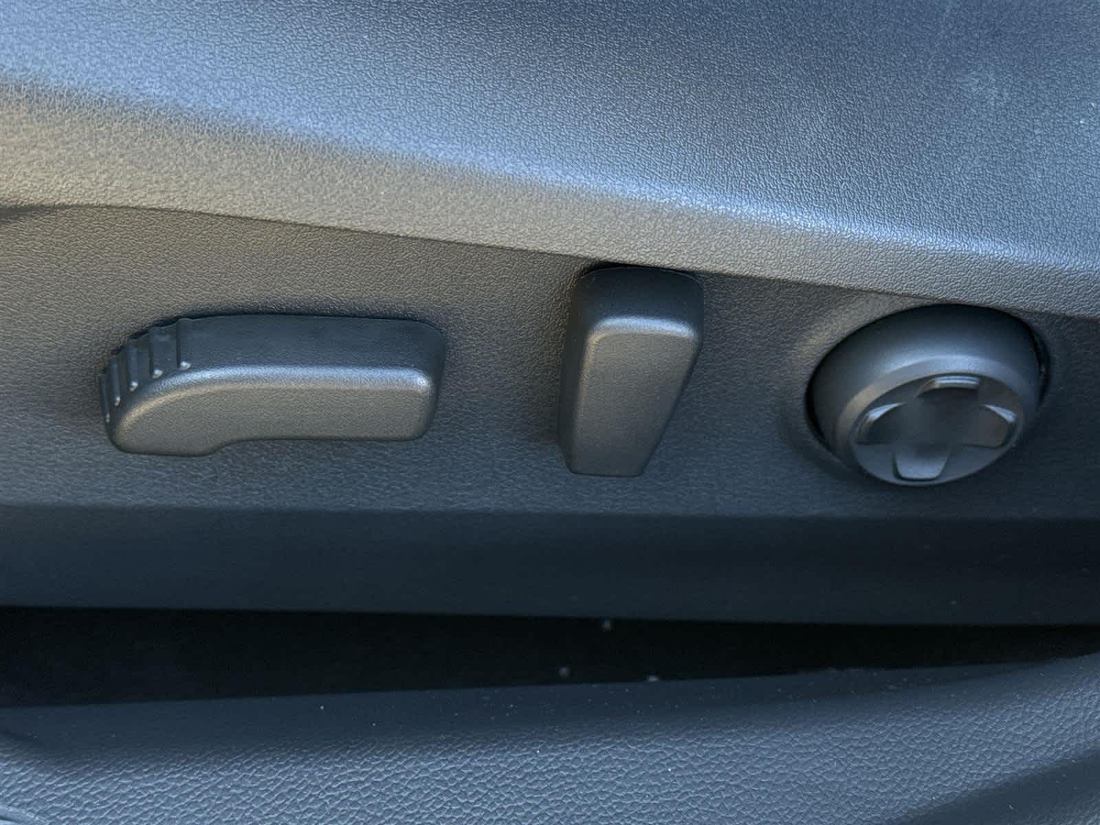 Thumbnail: 2025 Subaru Outback - 13
