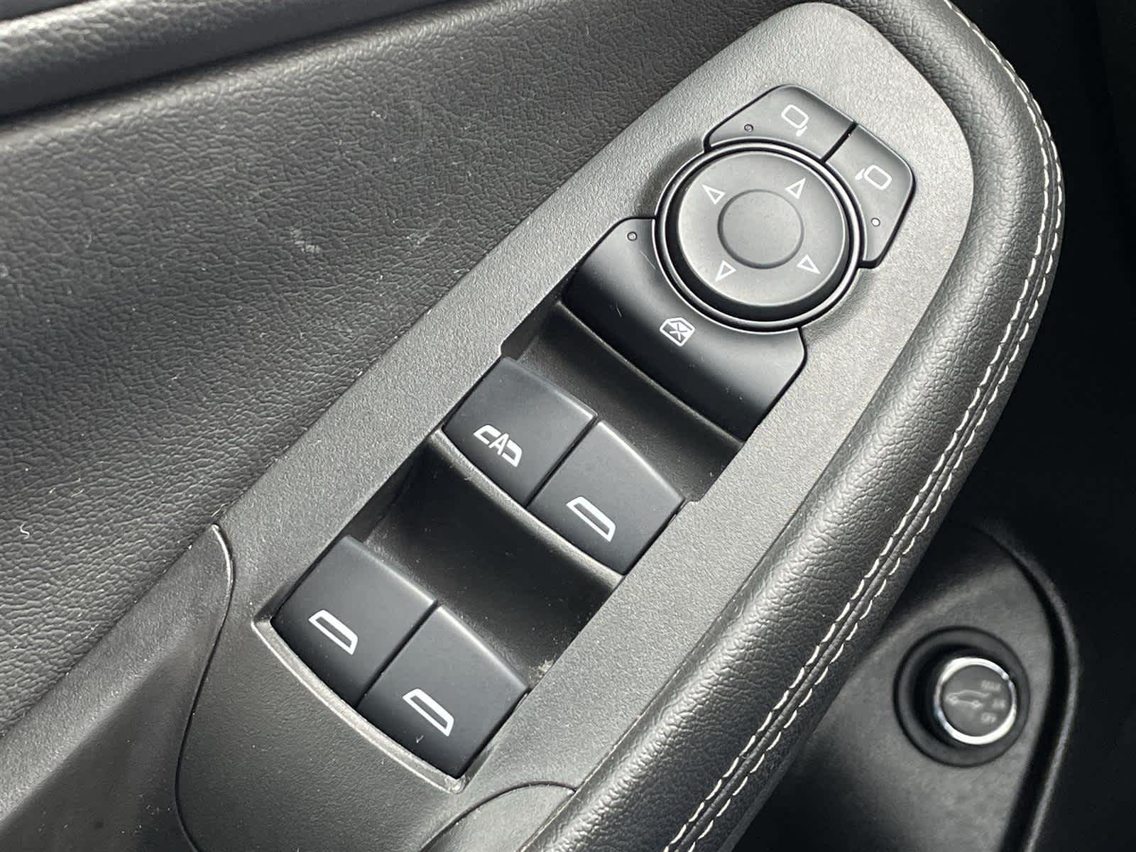 Thumbnail: 2023 Buick Encore GX - 26