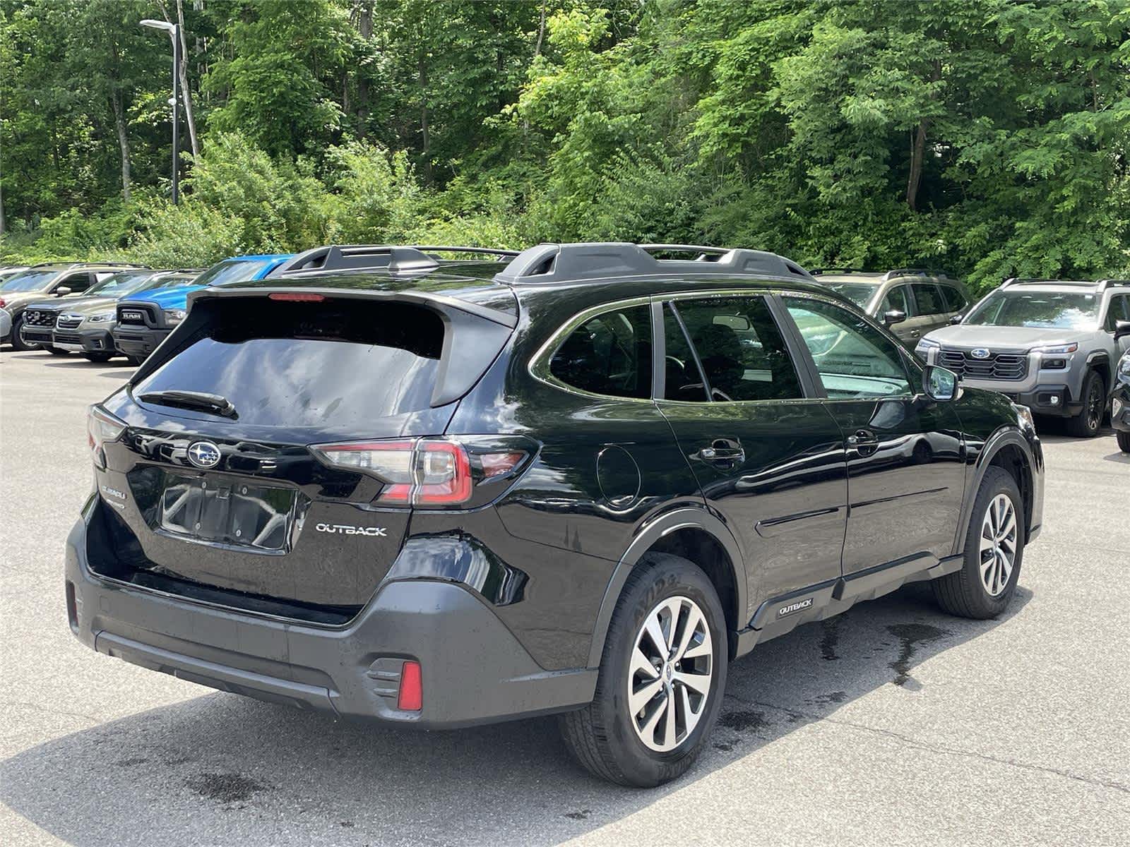 Thumbnail: 2022 Subaru Outback - 5