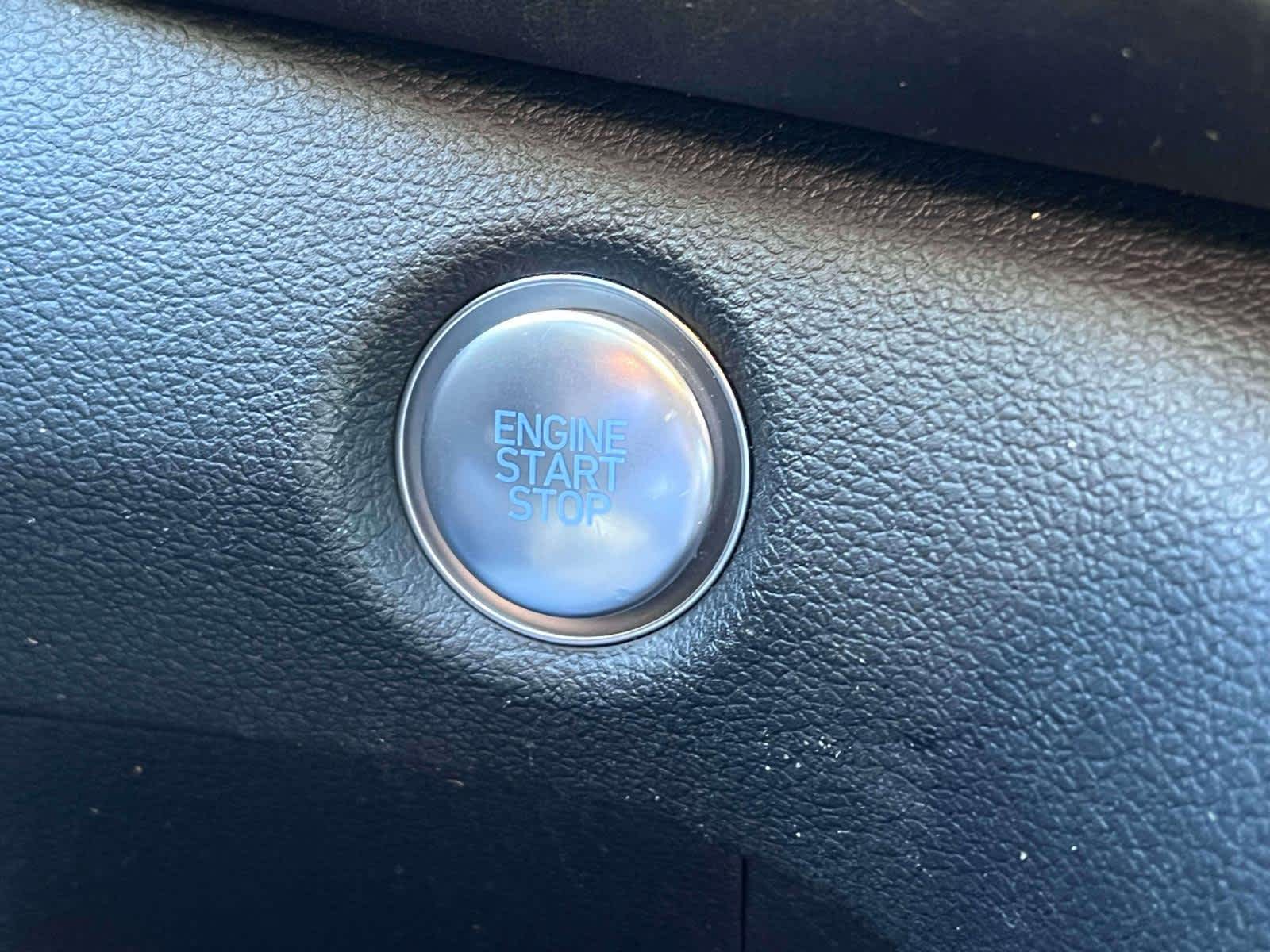 Thumbnail: 2023 Hyundai Santa Fe - 16