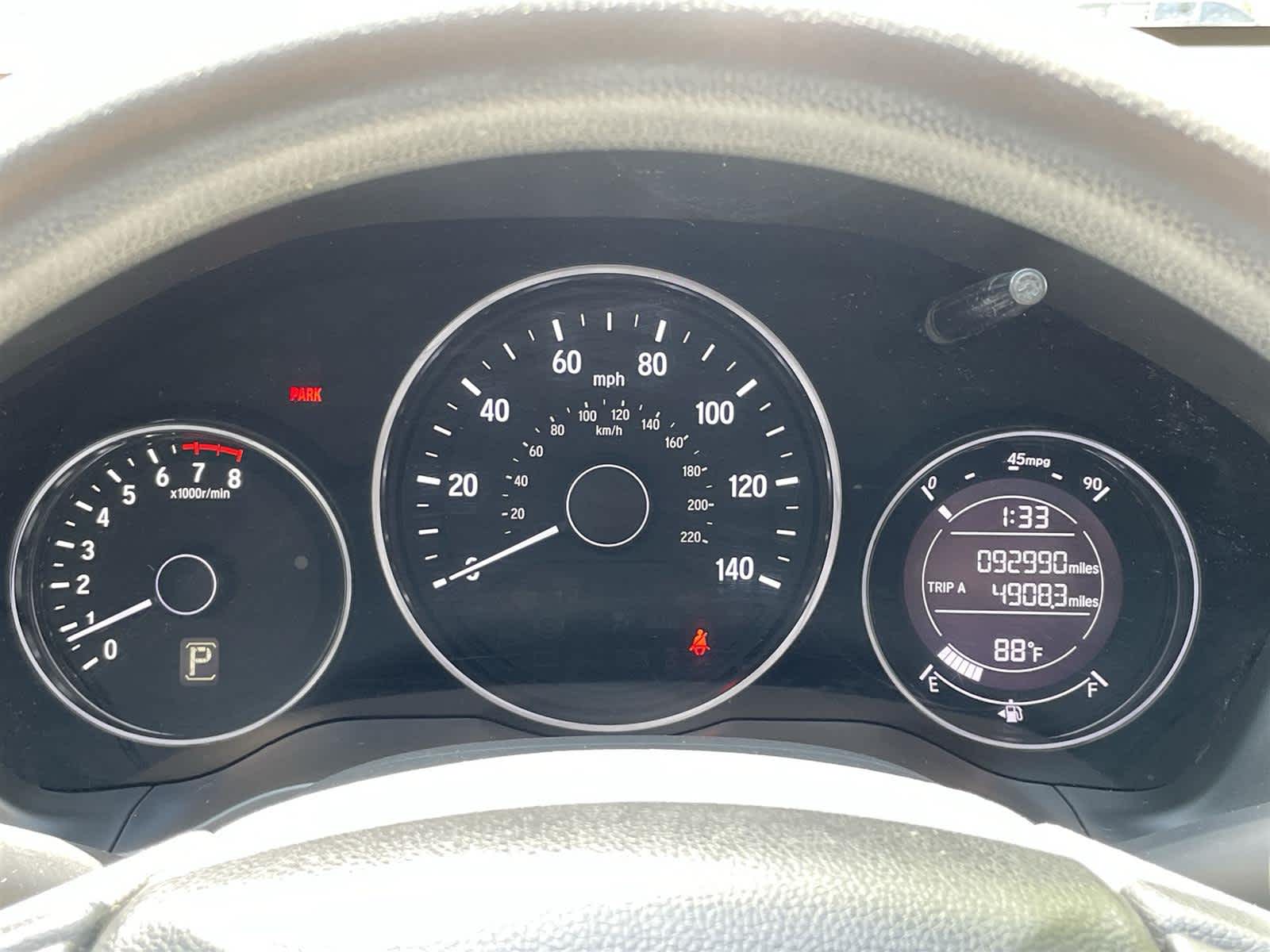 2017 Honda HR-V LX 27