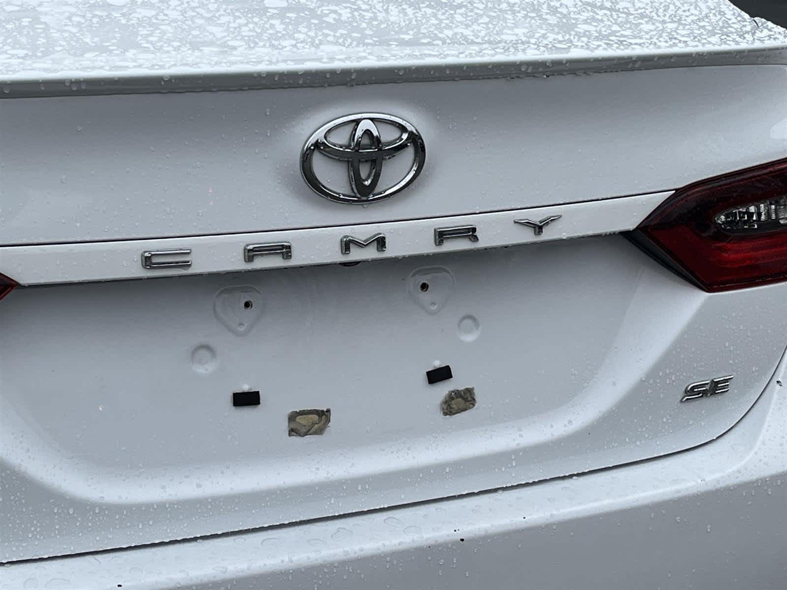 Thumbnail: 2023 Toyota Camry - 10