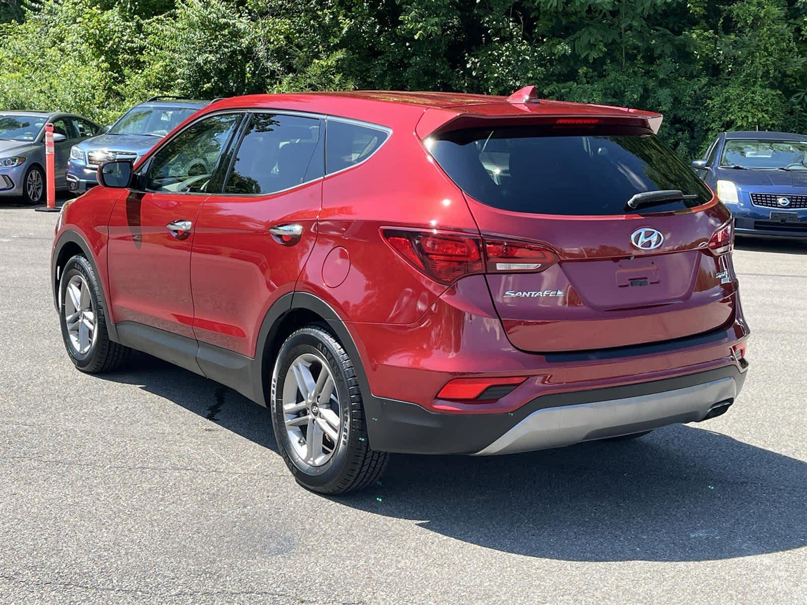 Thumbnail: 2017 Hyundai Santa Fe - 3