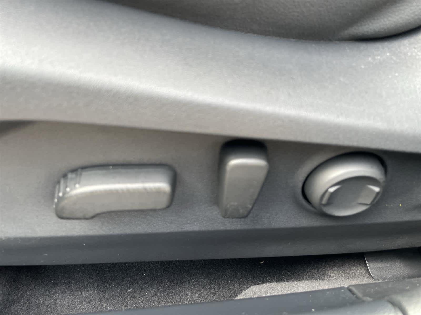 Thumbnail: 2025 Subaru Outback - 13