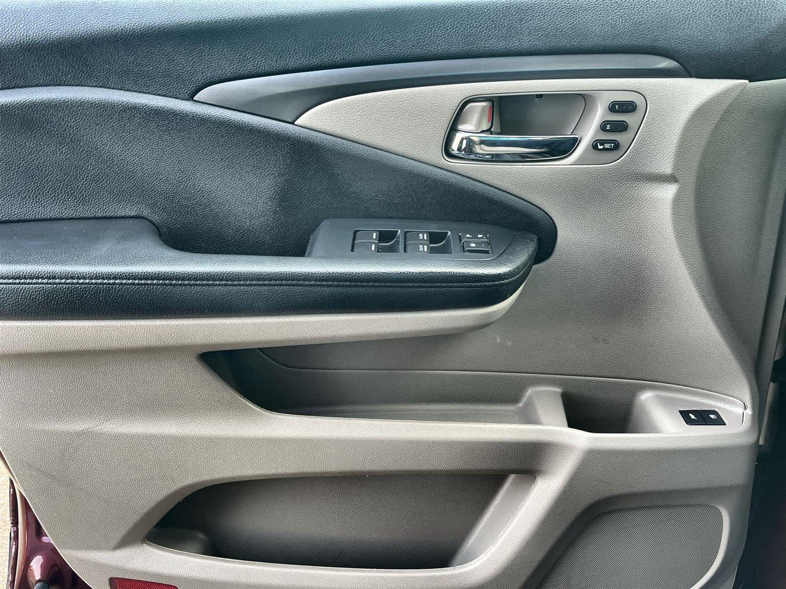 Thumbnail: 2022 Honda Pilot - 28