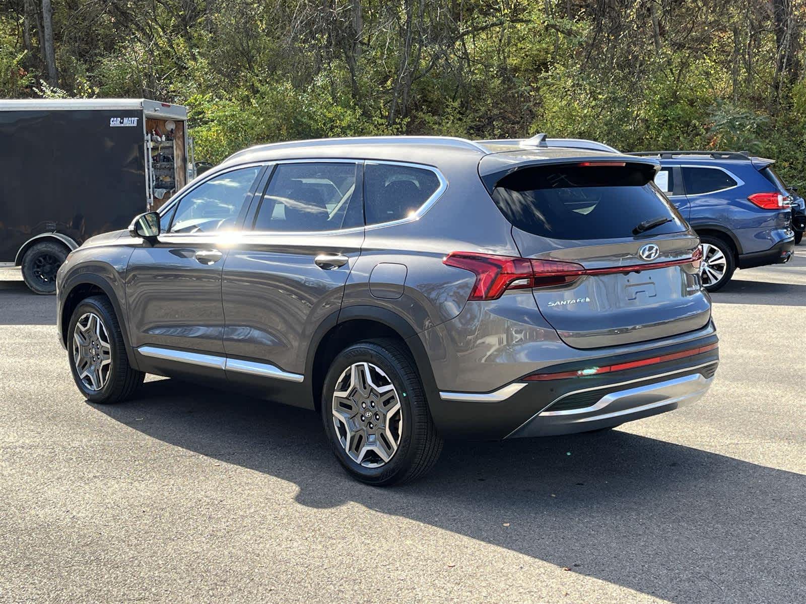 2022 Hyundai Santa Fe Limited photo 3