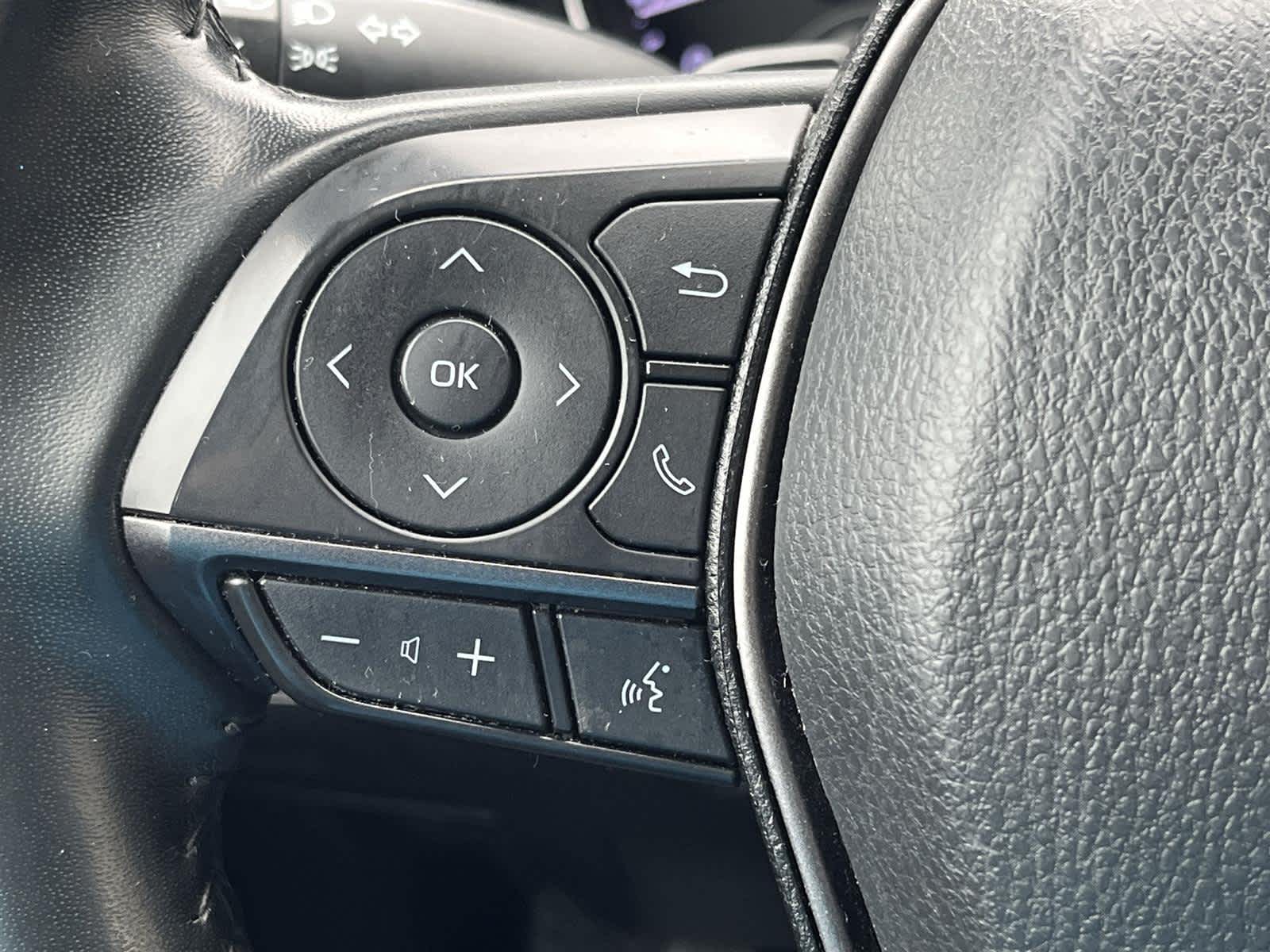 Thumbnail: 2023 Toyota Camry - 25