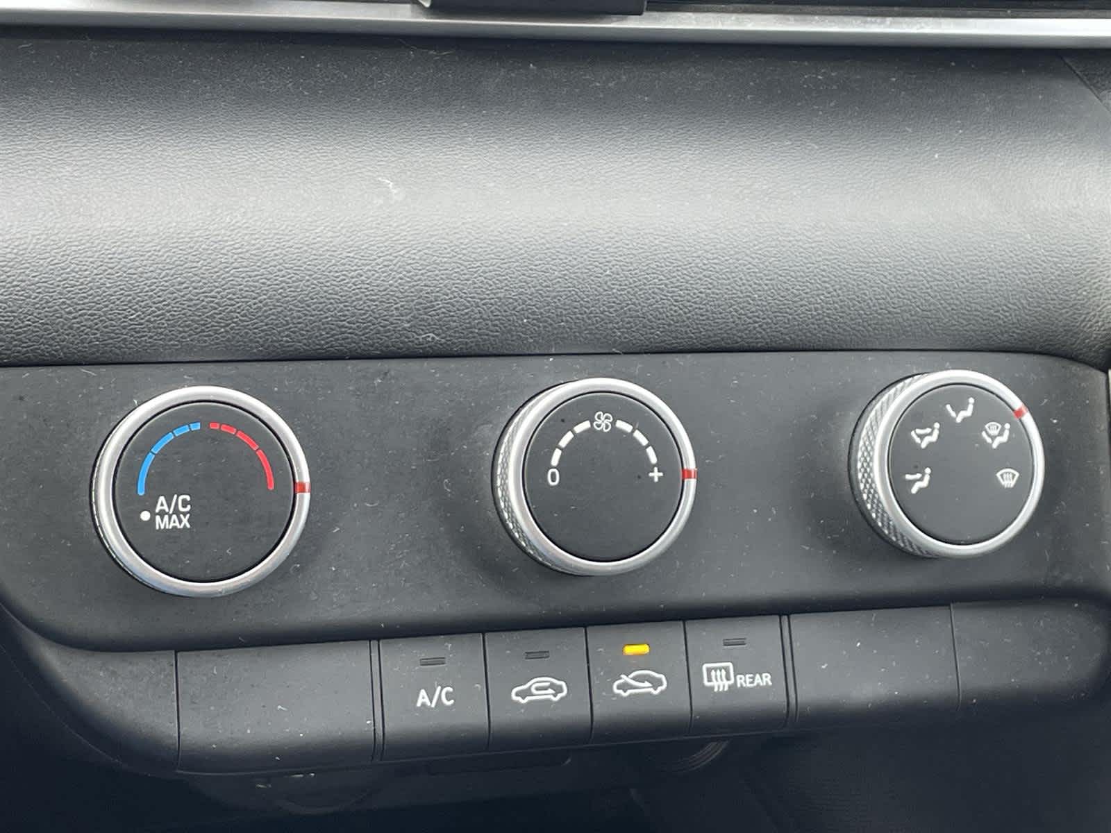 Thumbnail: 2023 Hyundai Elantra - 22