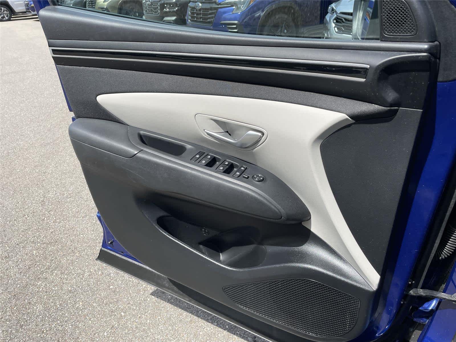 Thumbnail: 2023 Hyundai Tucson - 26
