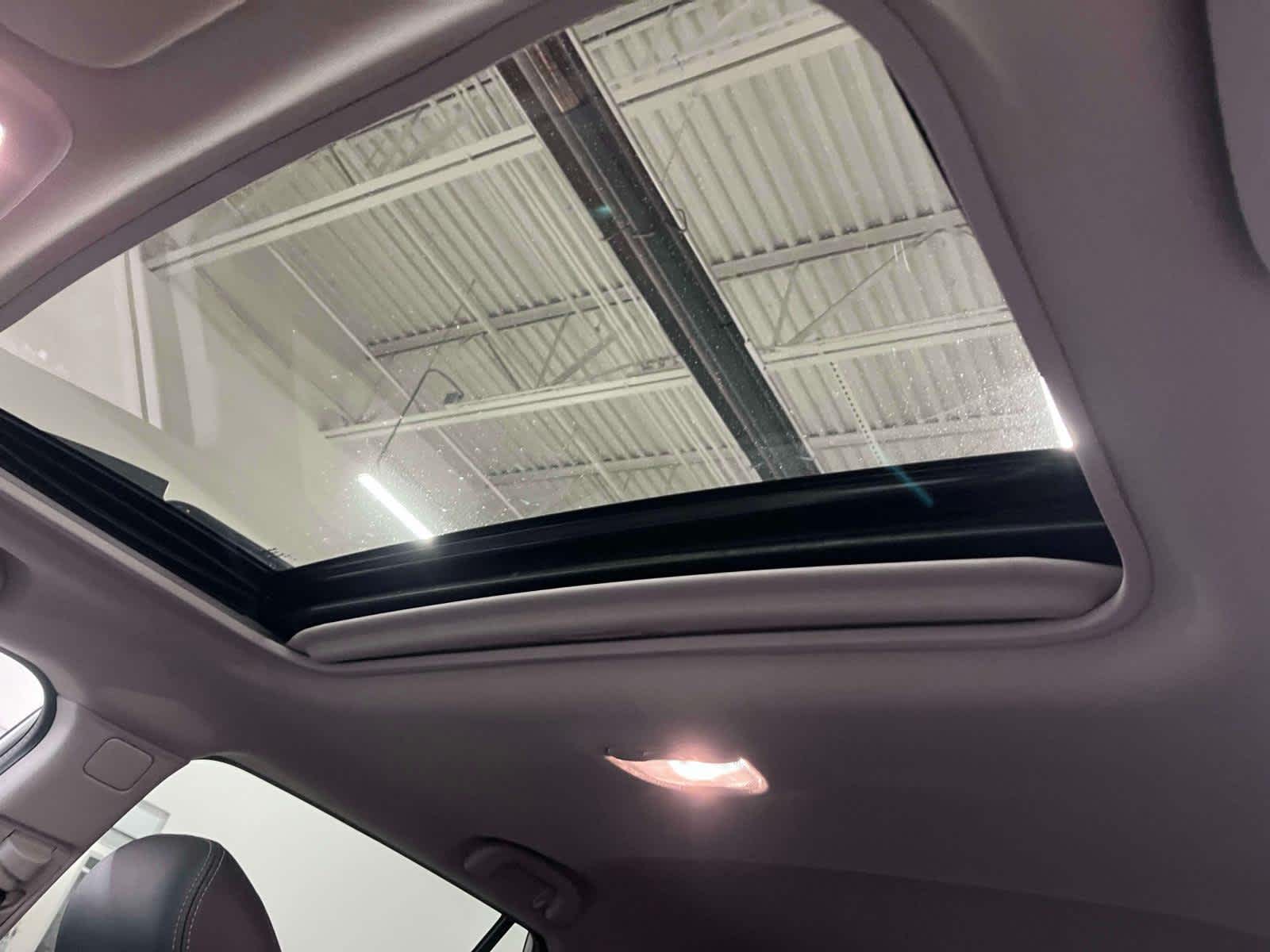 Thumbnail: 2016 Subaru Outback - 10