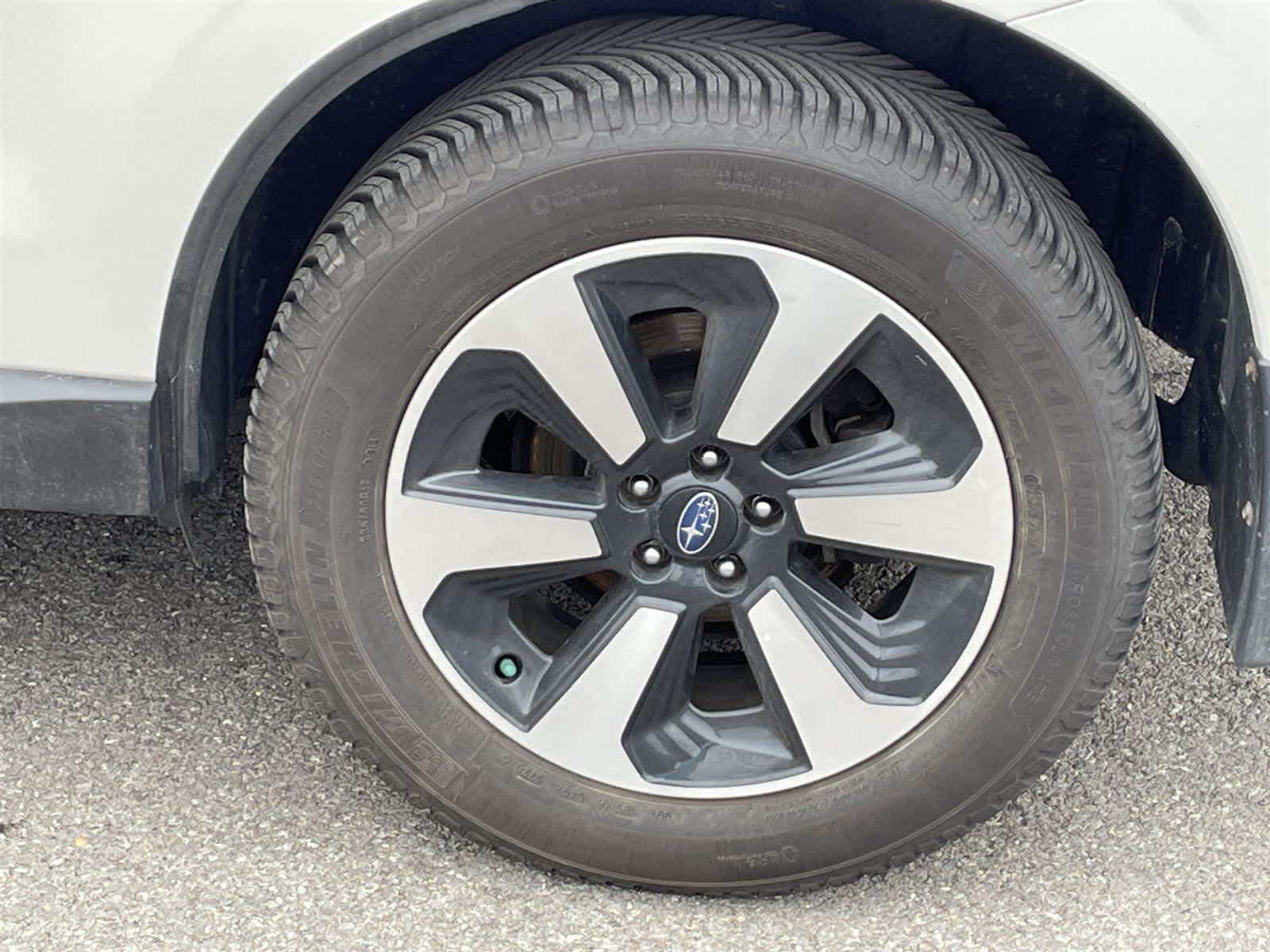 Thumbnail: 2017 Subaru Forester - 8