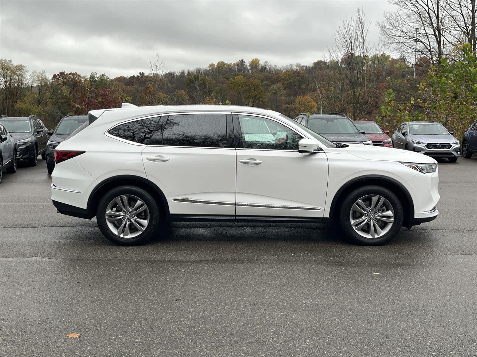 Thumbnail: 2023 Acura MDX - 6