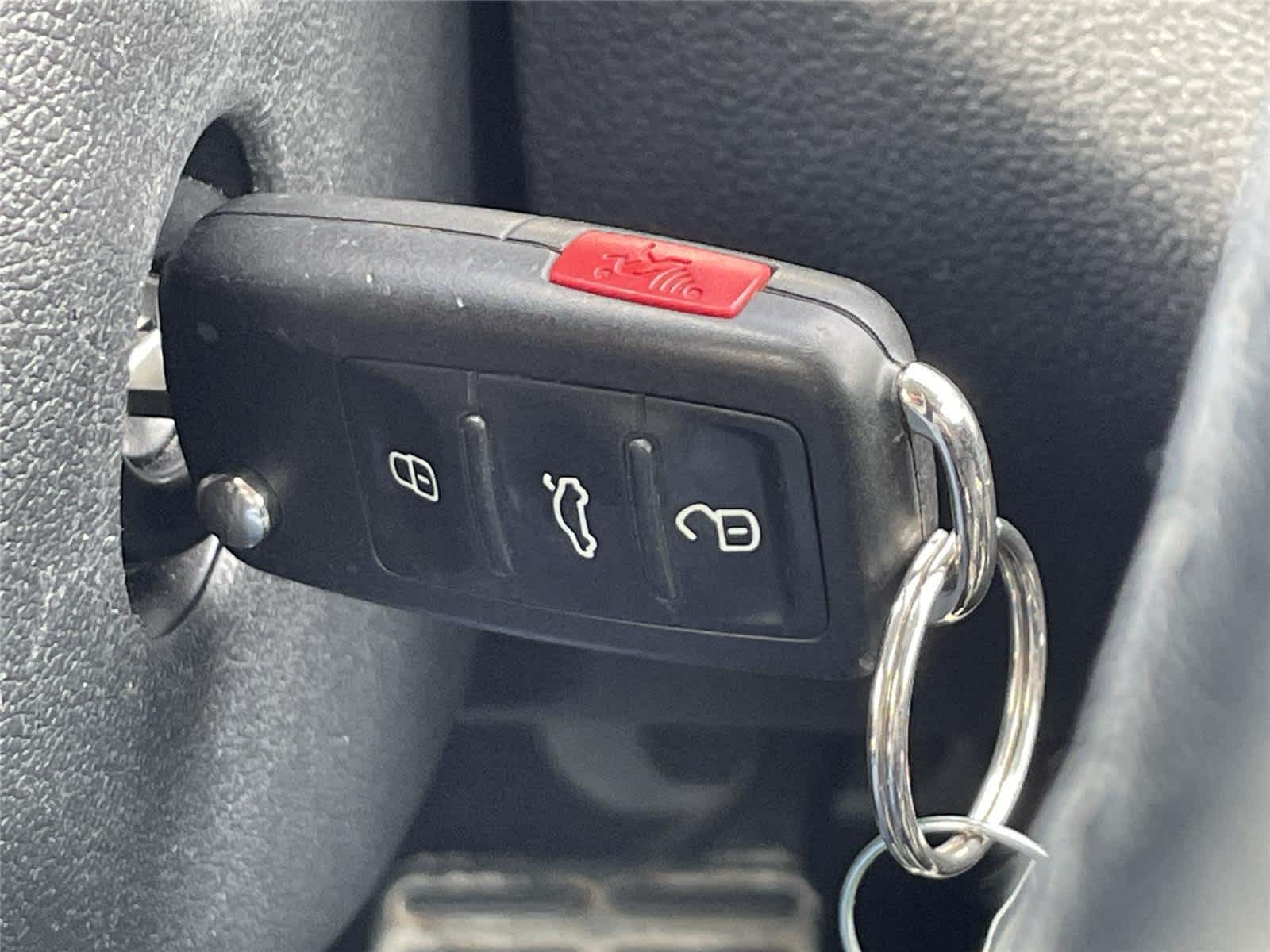 Thumbnail: 2017 Volkswagen Passat - 21