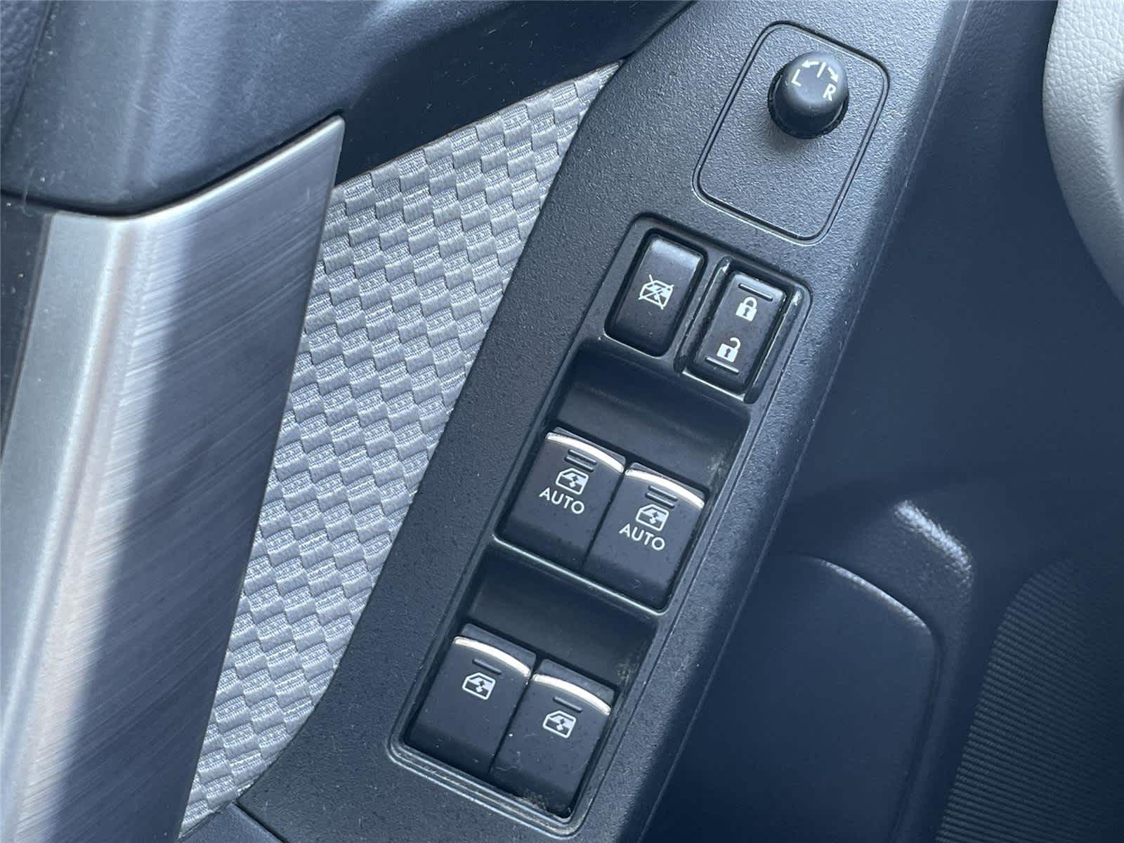 Thumbnail: 2017 Subaru Forester - 24