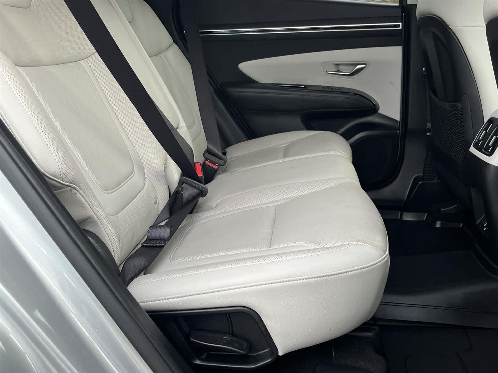 Thumbnail: 2023 Hyundai Tucson - 17