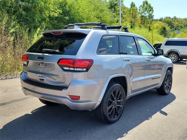 2019 Jeep Grand Cherokee Altitude 25