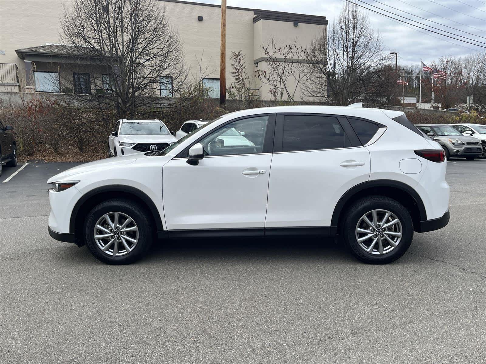 Thumbnail: 2023 Mazda CX-5 - 2