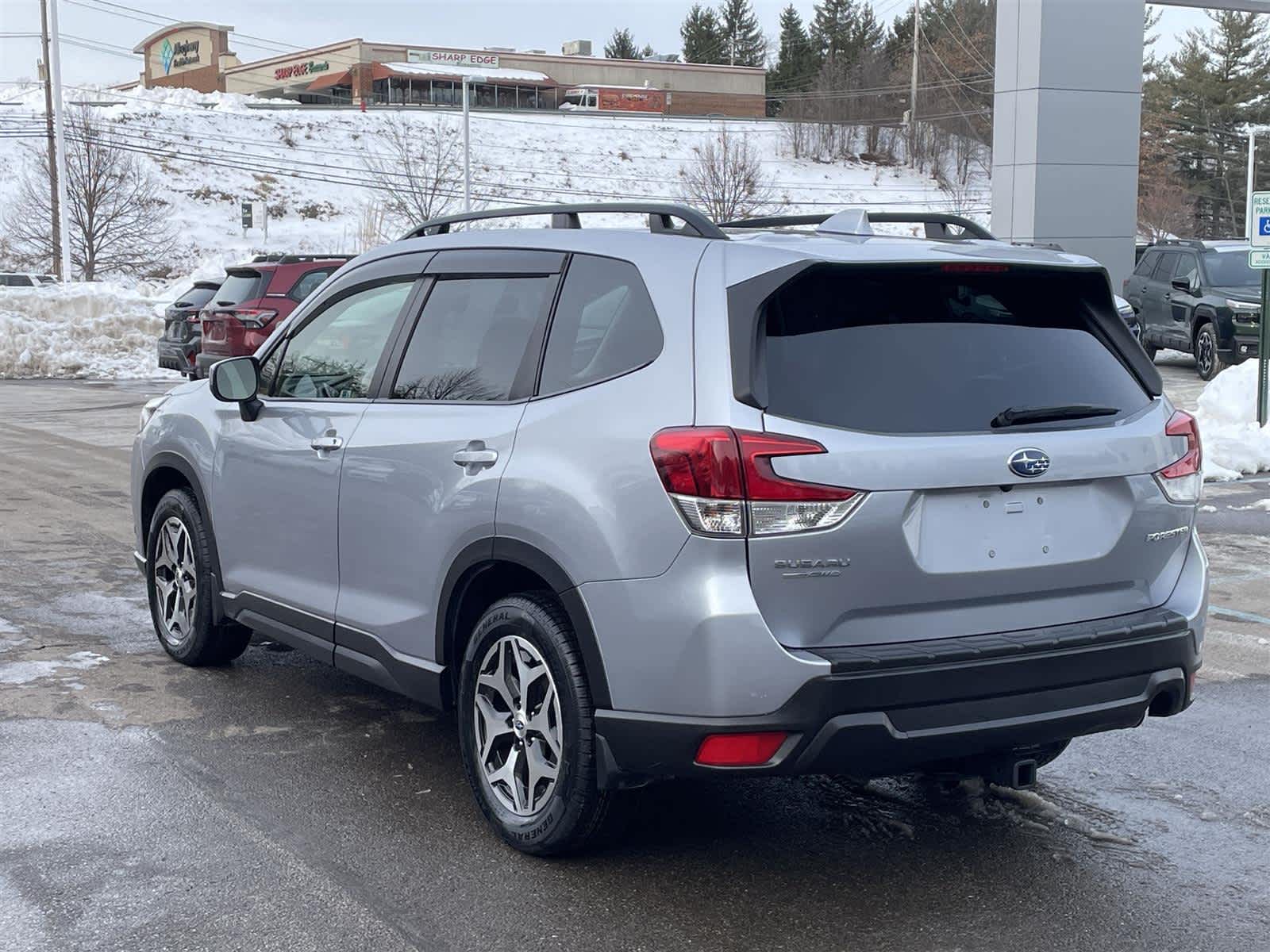 Thumbnail: 2022 Subaru Forester - 3