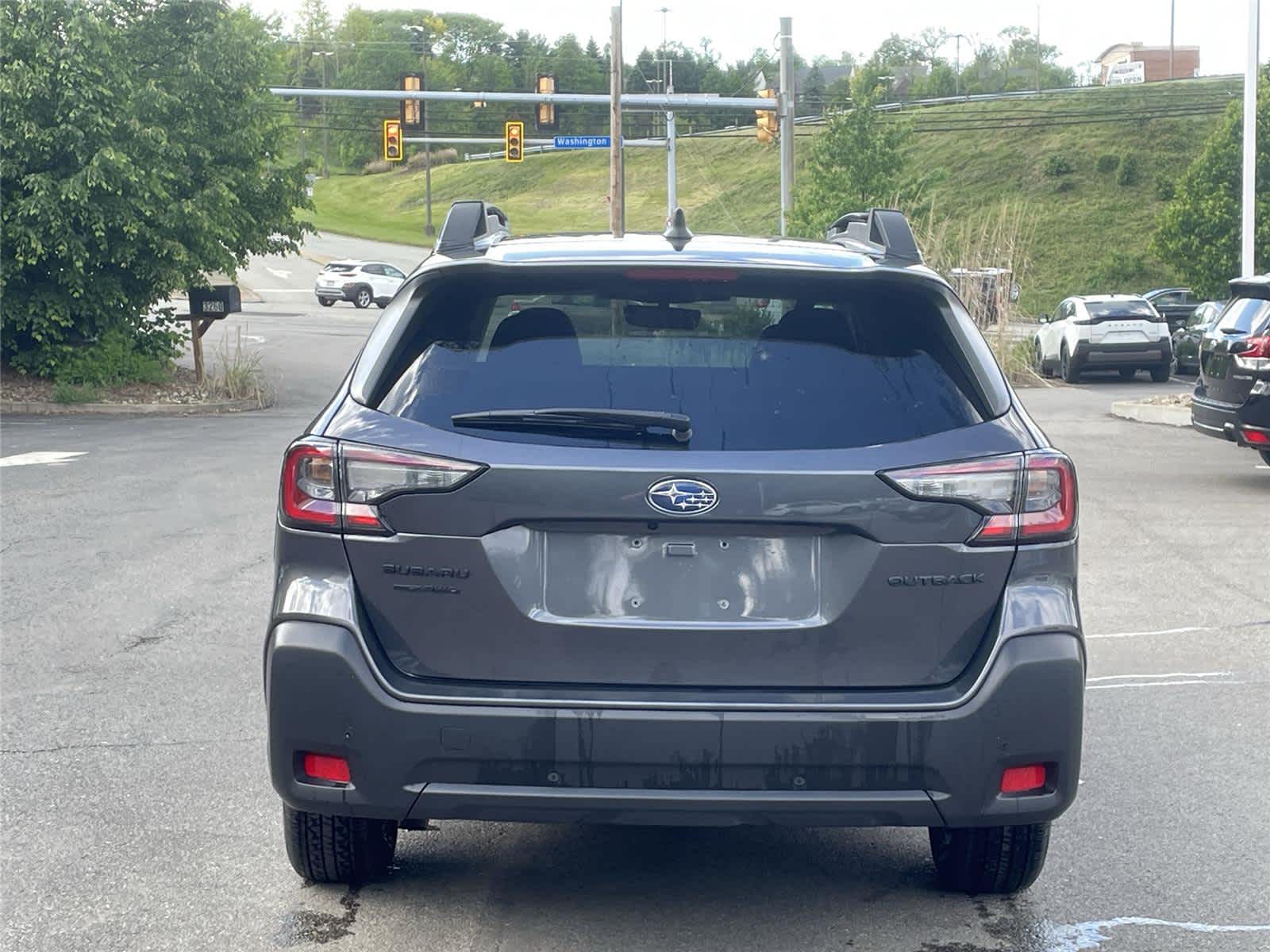 Thumbnail: 2025 Subaru Outback - 4