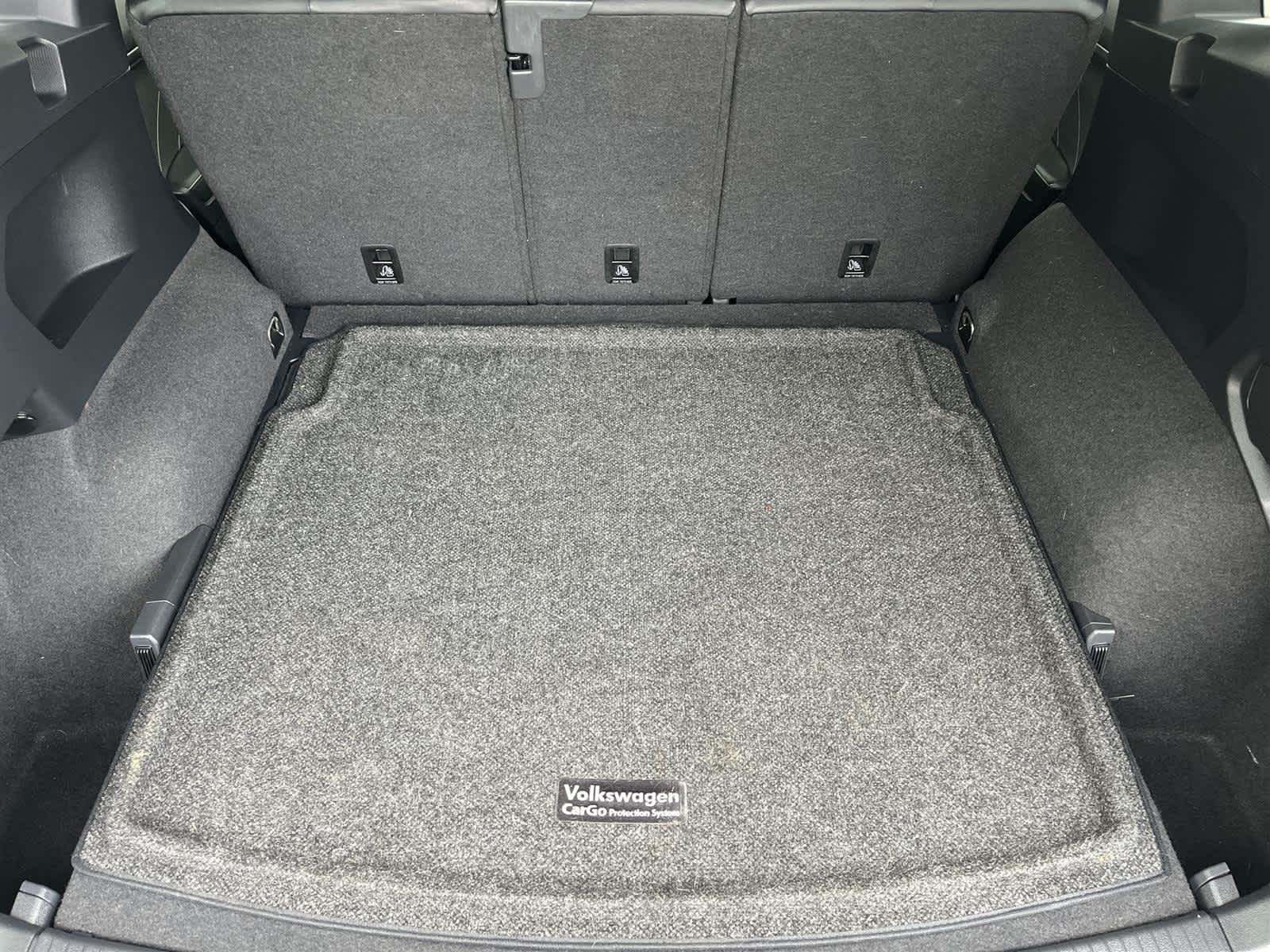 Thumbnail: 2022 Volkswagen Tiguan - 15