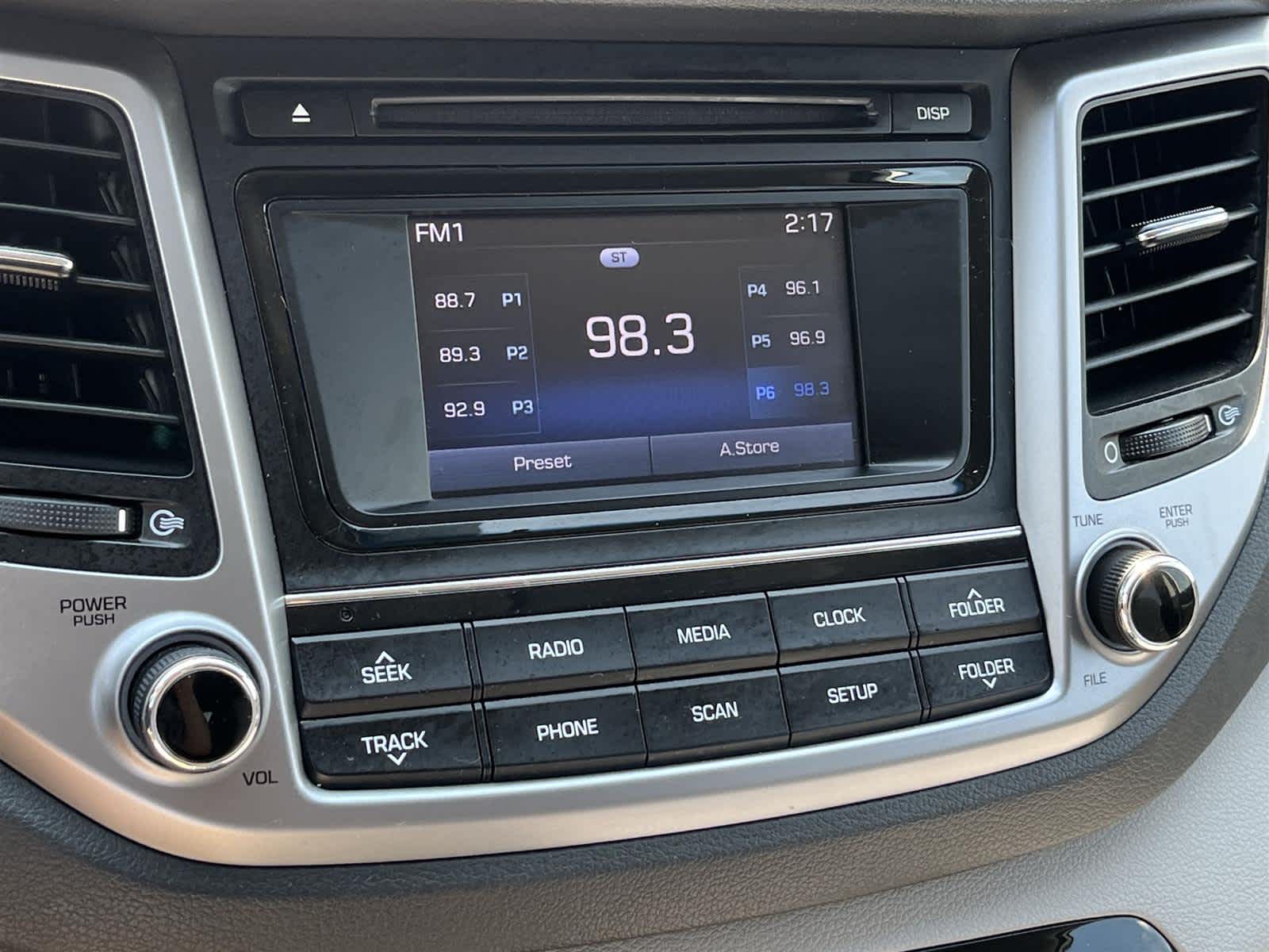 Thumbnail: 2018 Hyundai Tucson - 17