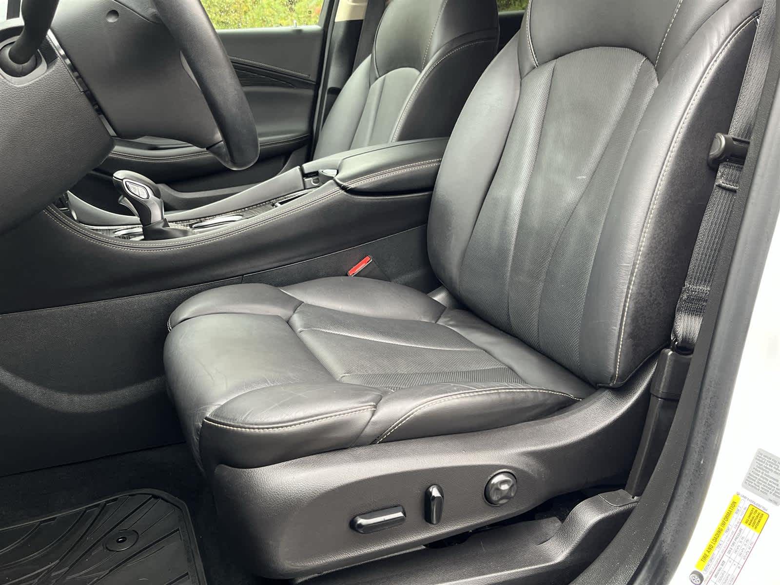 Thumbnail: 2018 Buick Envision - 12