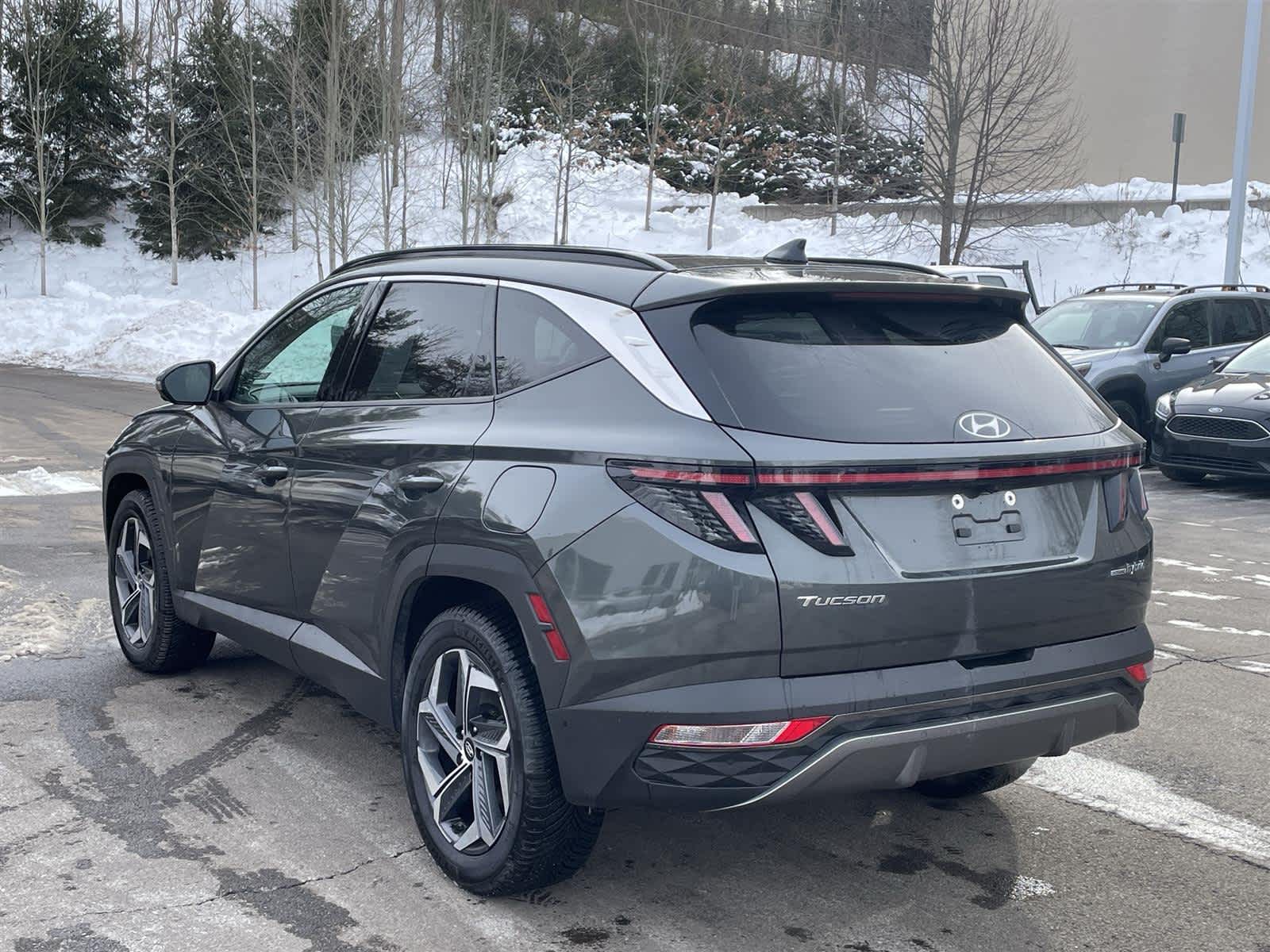 Thumbnail: 2022 Hyundai Tucson - 3