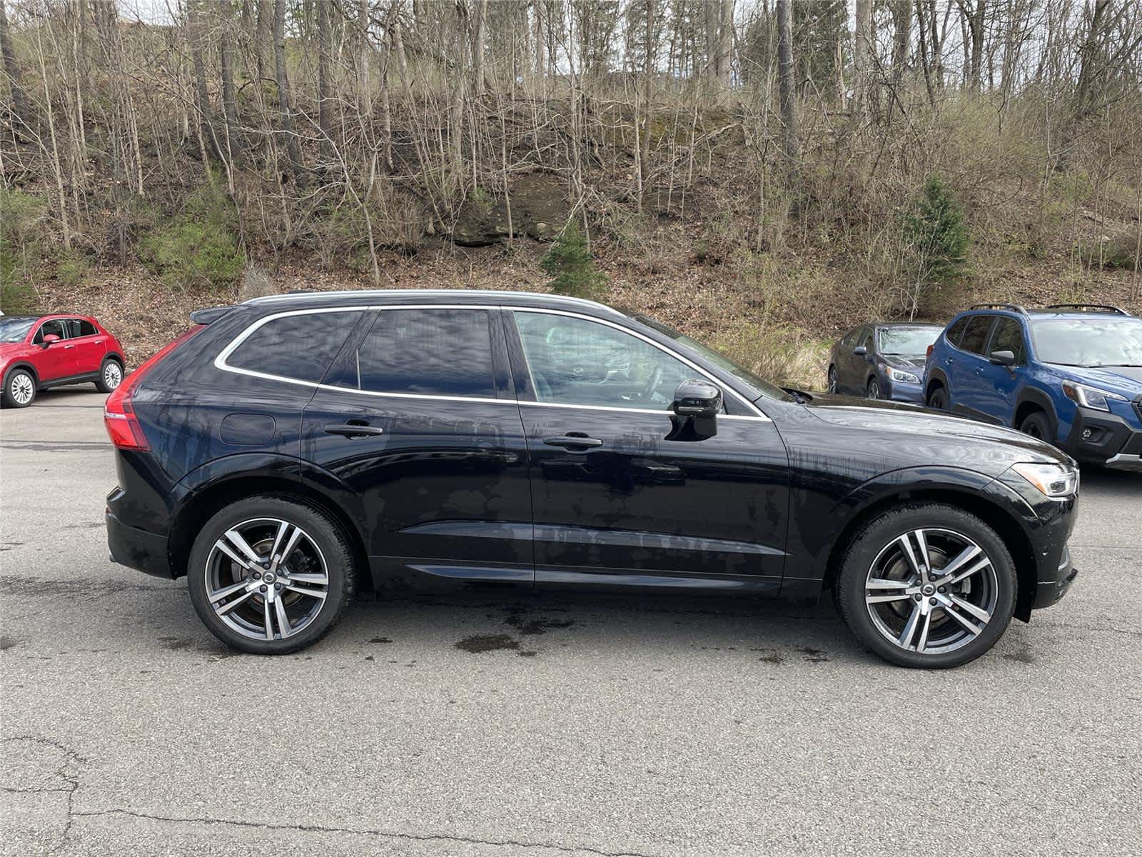 Thumbnail: 2019 Volvo XC60 - 6