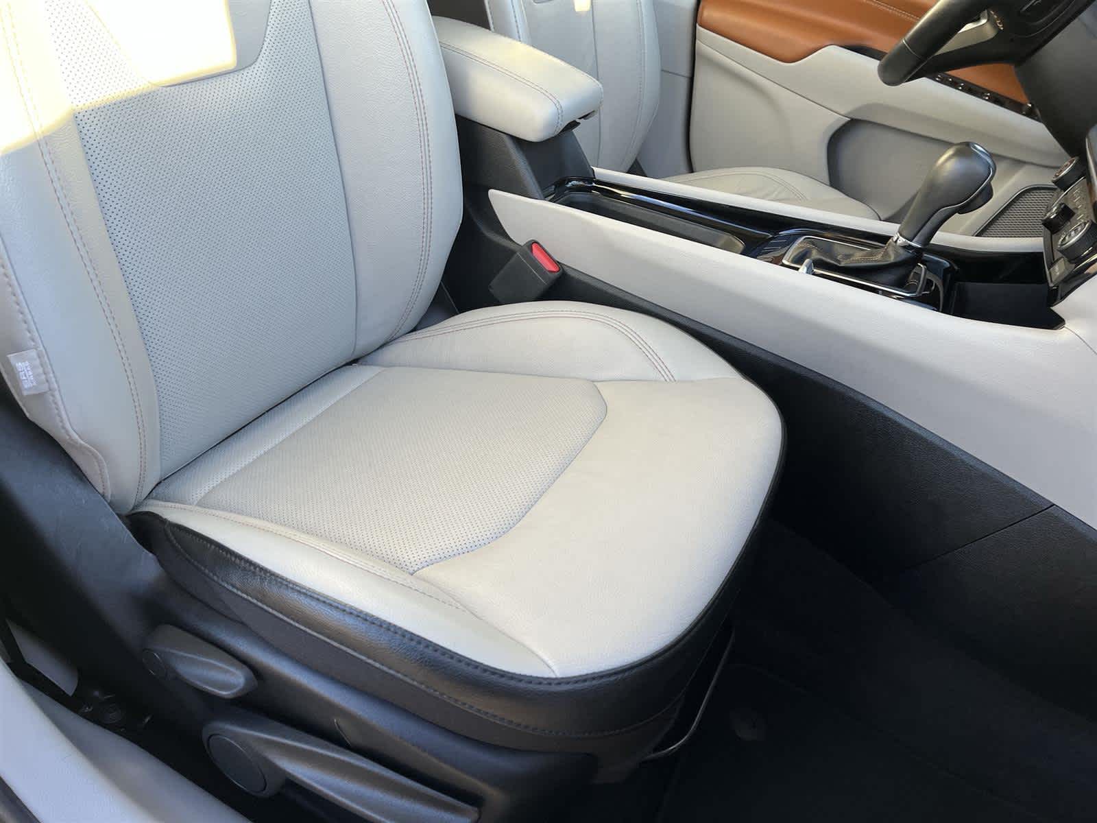 Thumbnail: 2022 Jeep Compass - 18