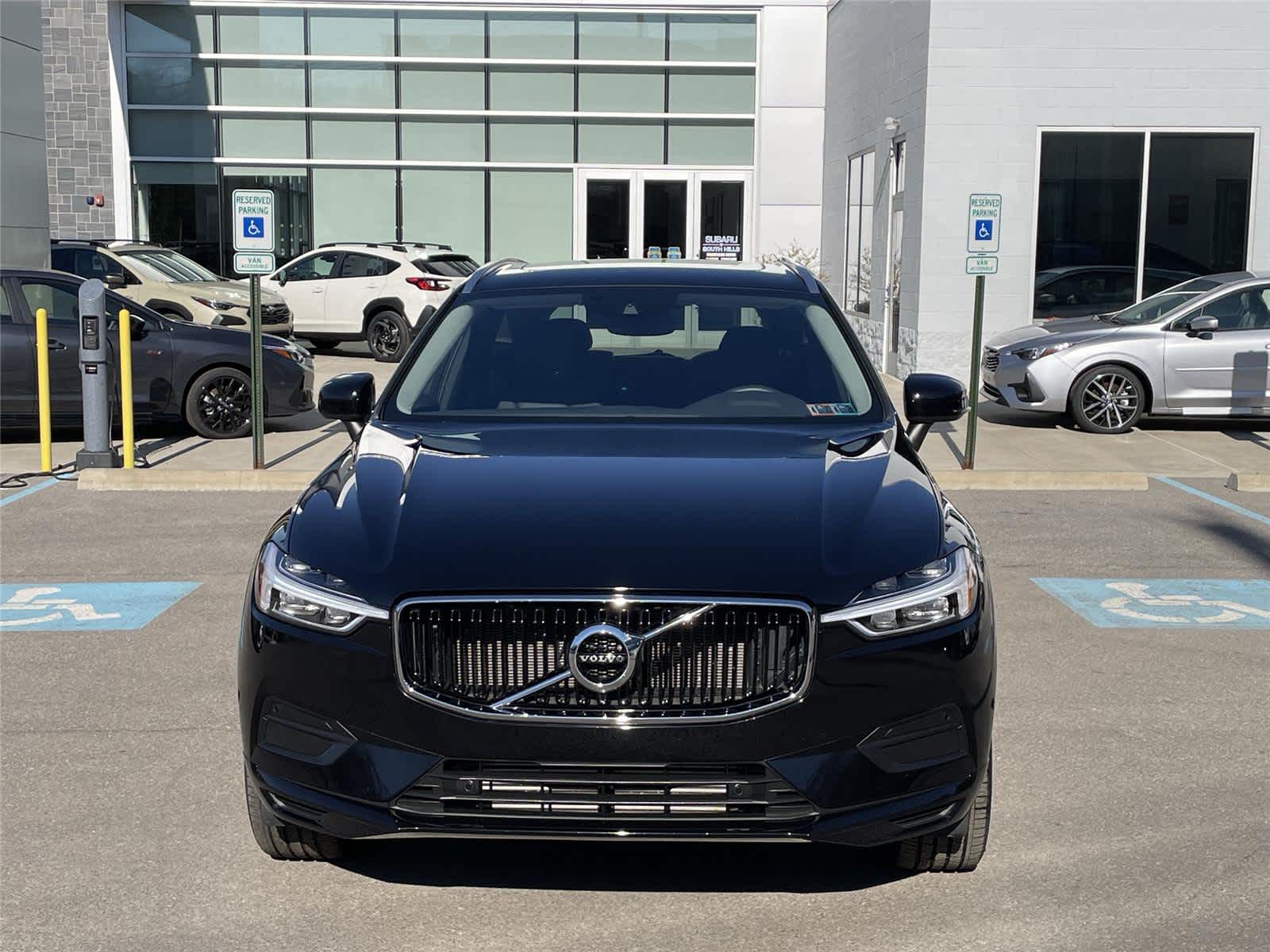 Thumbnail: 2019 Volvo XC60 - 8
