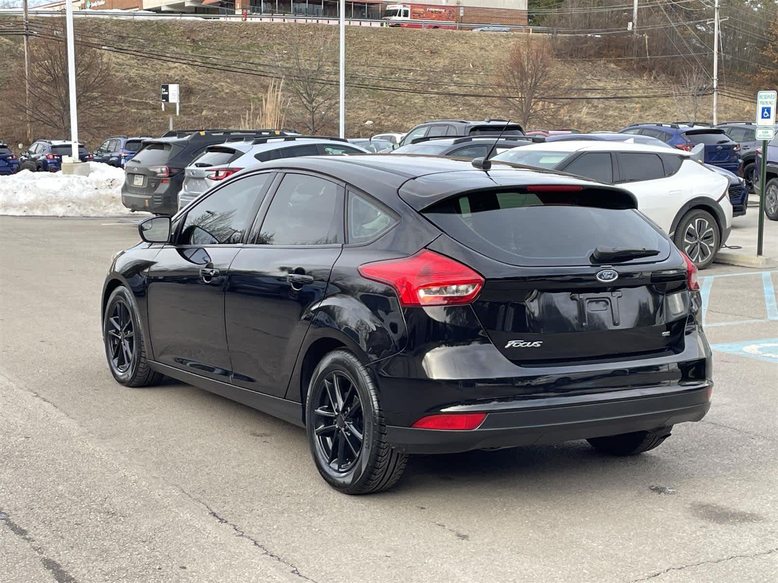 Thumbnail: 2018 Ford Focus - 3