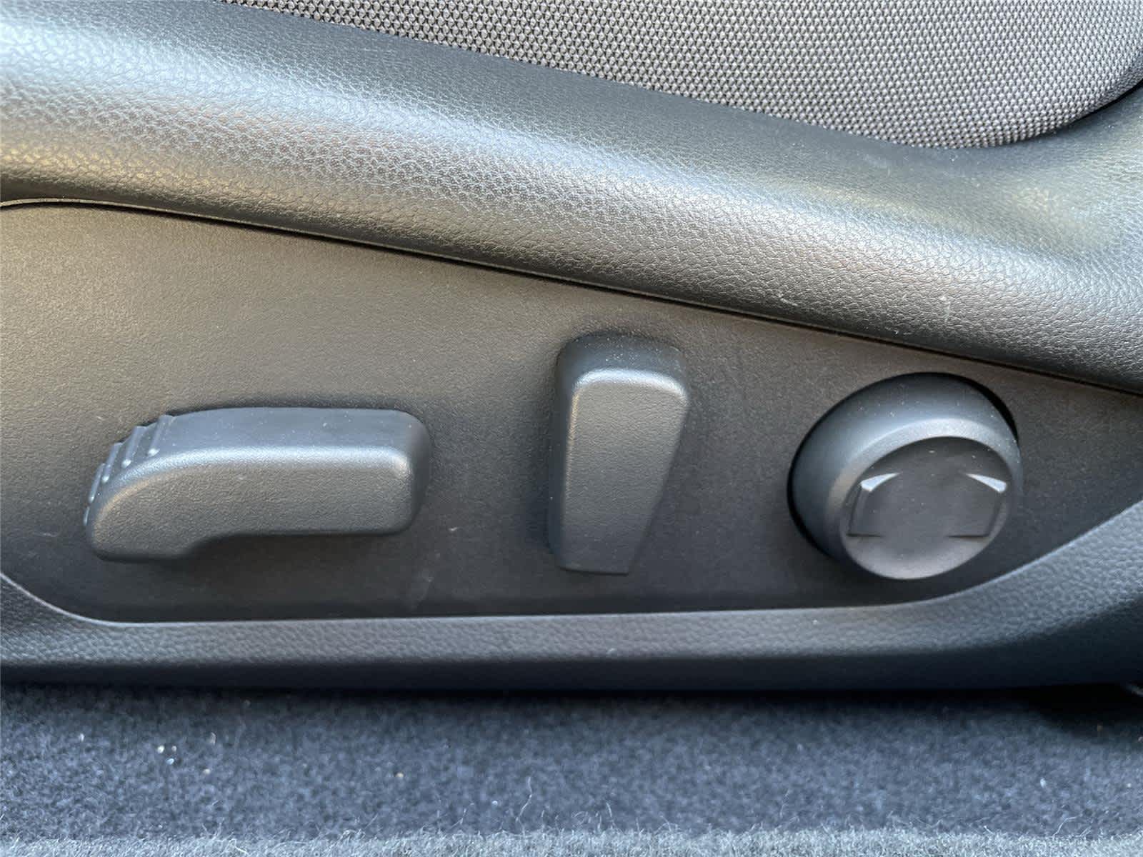 Thumbnail: 2025 Subaru Crosstrek - 13