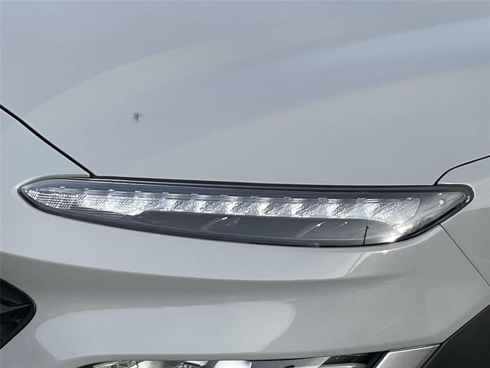 Thumbnail: 2023 Hyundai Kona - 9