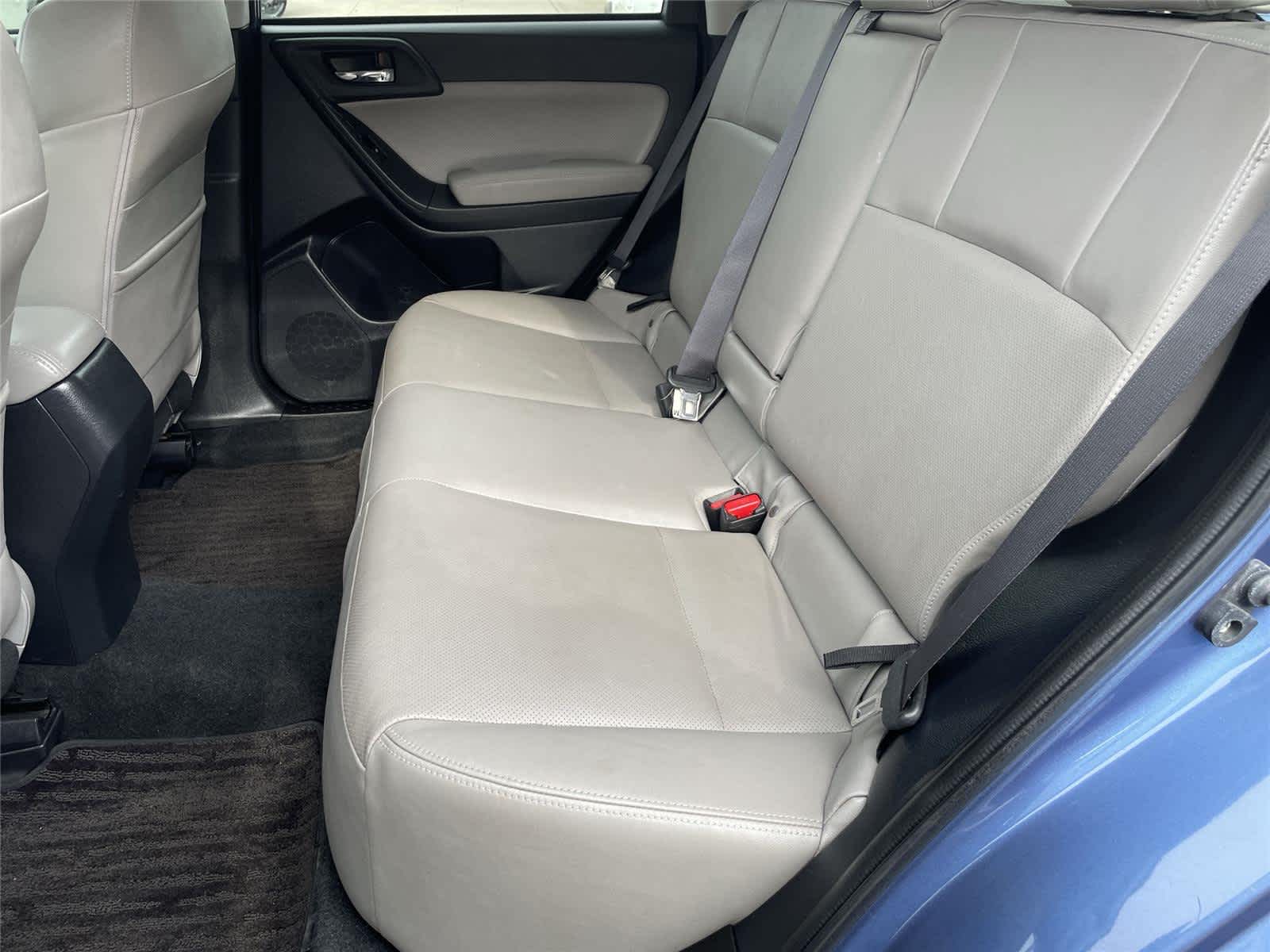 Thumbnail: 2015 Subaru Forester - 15