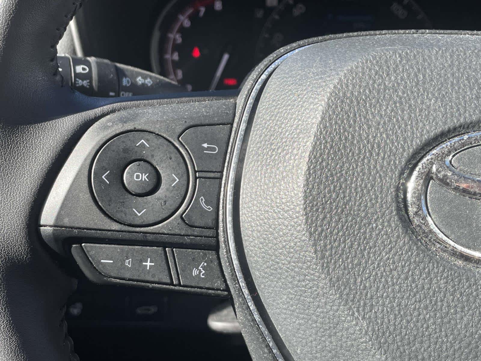 Thumbnail: 2024 Toyota RAV4 - 18