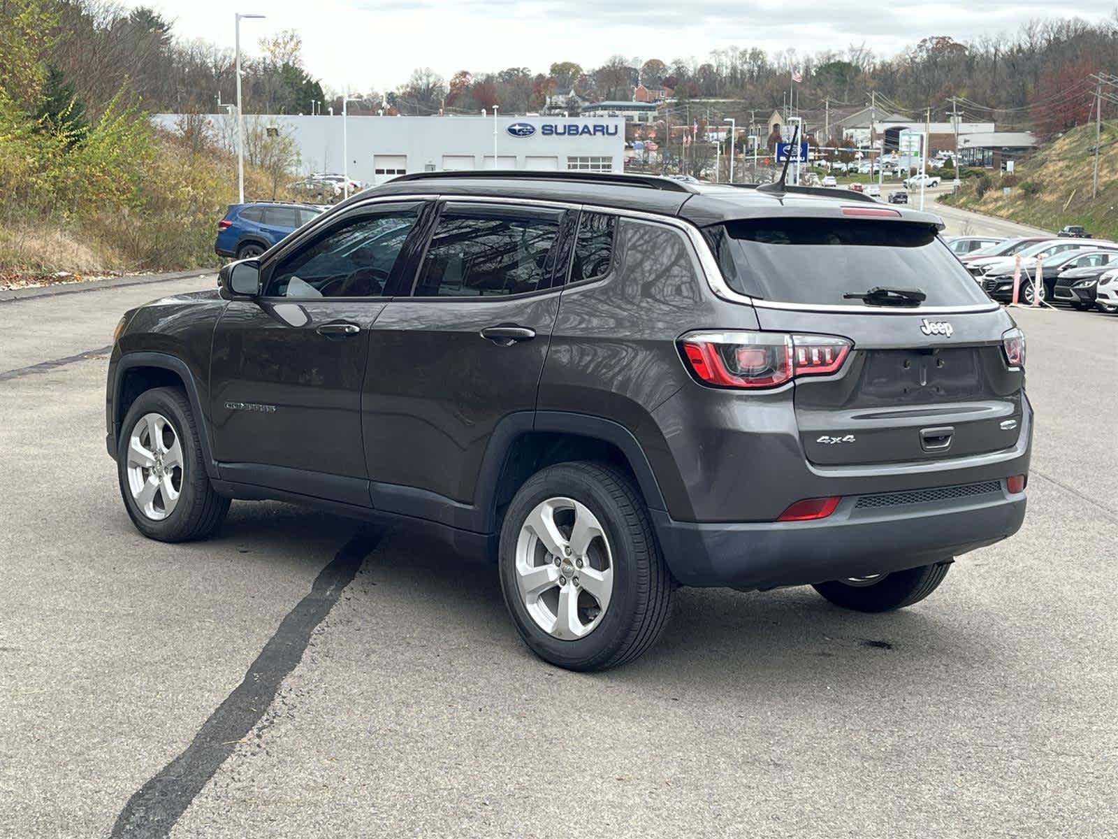 Thumbnail: 2019 Jeep Compass - 3