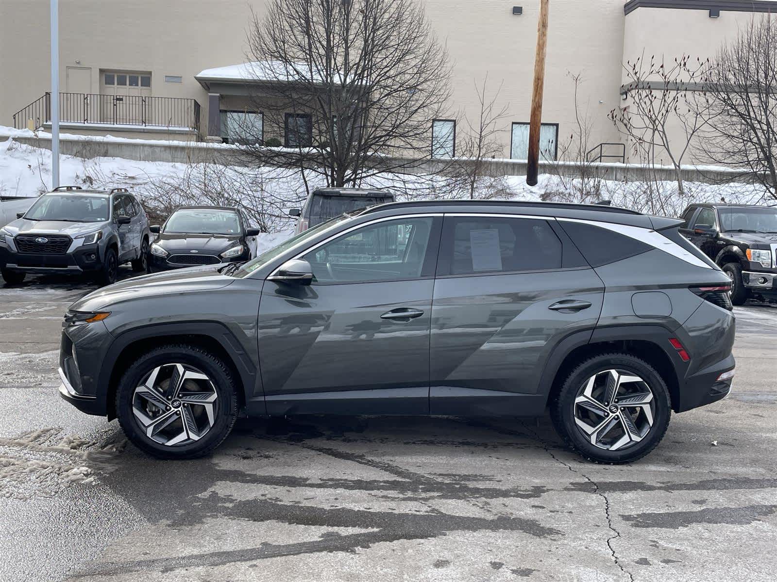 Thumbnail: 2022 Hyundai Tucson - 2