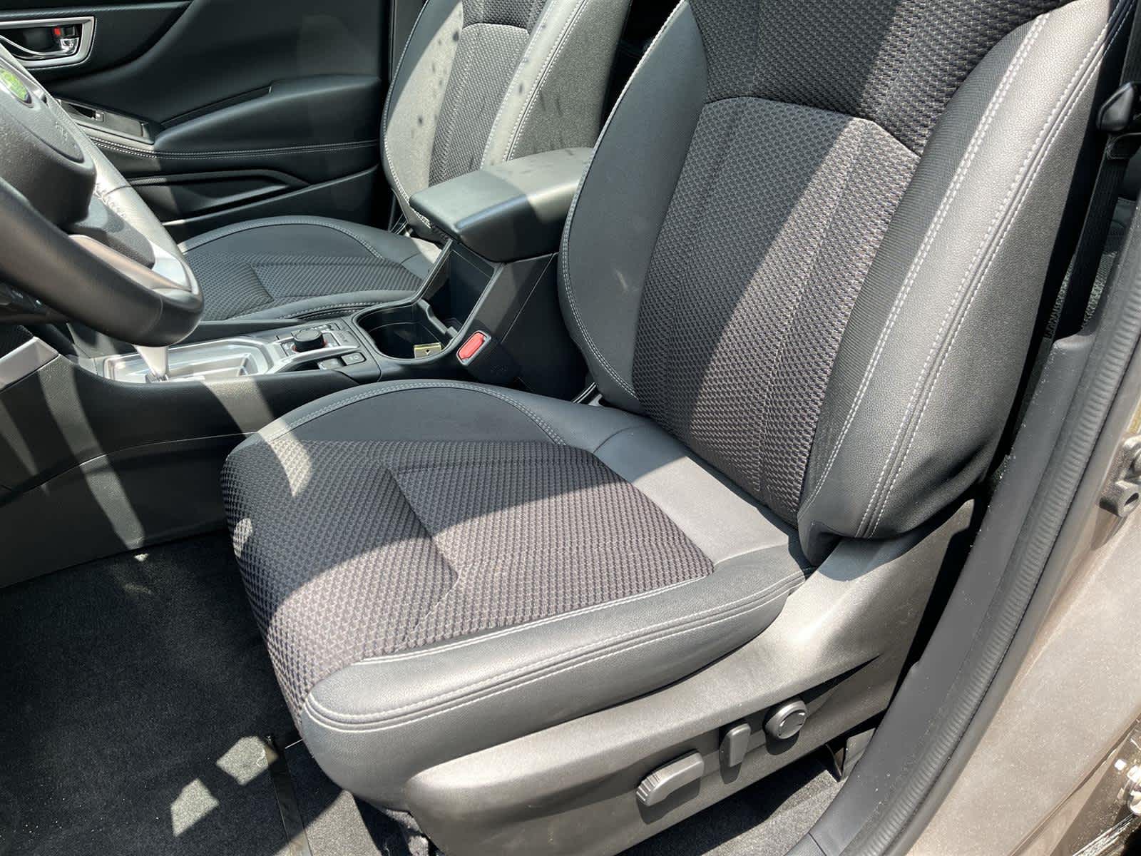 2022 Subaru Forester Premium 11