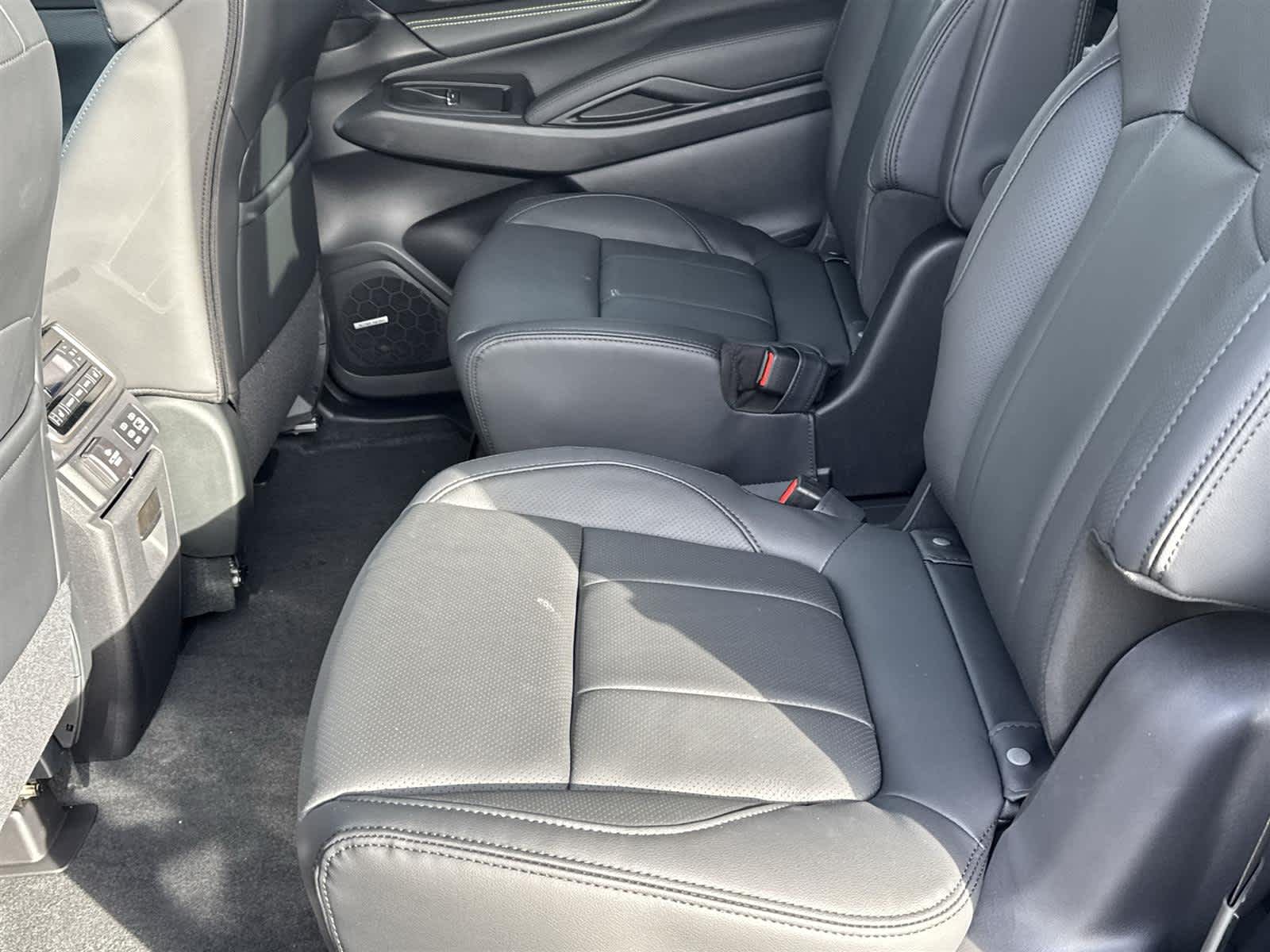 Thumbnail: 2025 Subaru Ascent - 14