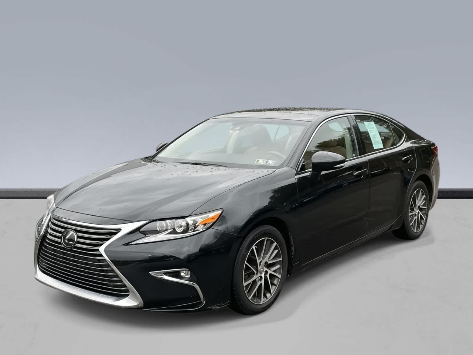 Thumbnail: 2017 Lexus ES - 1