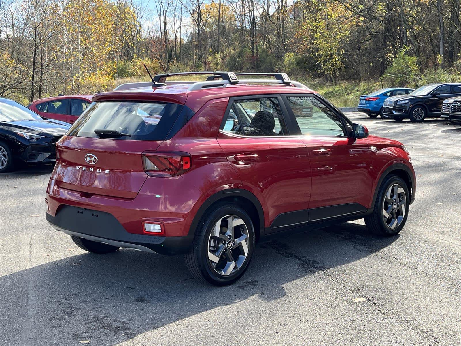 Thumbnail: 2023 Hyundai Venue - 5