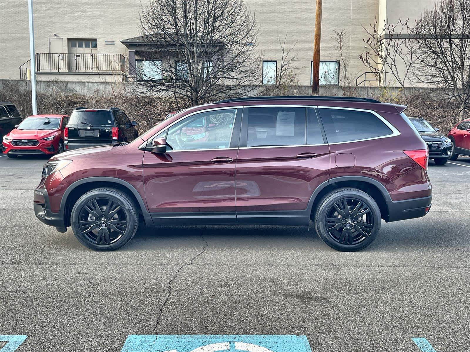 Thumbnail: 2022 Honda Pilot - 2