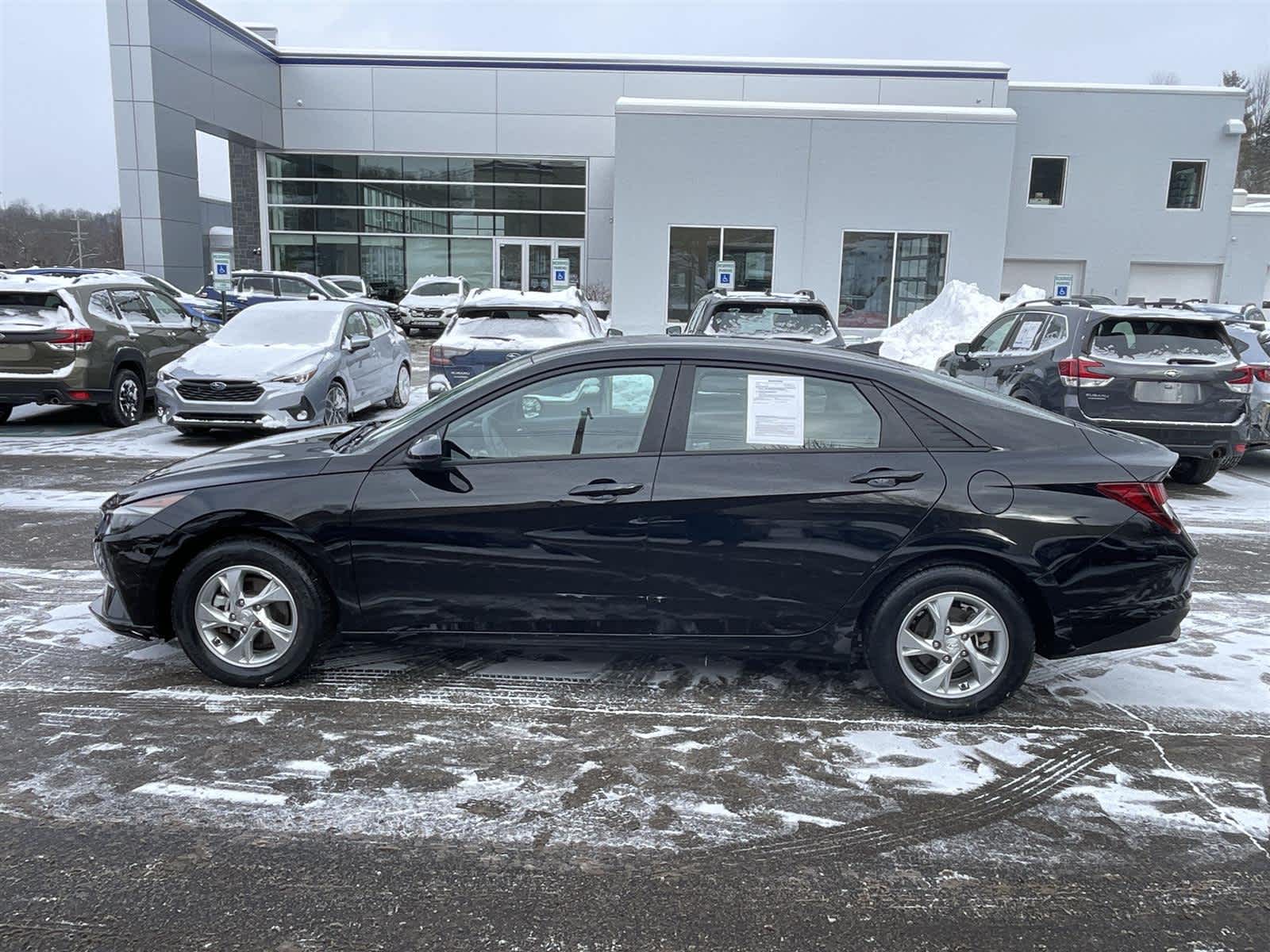 Thumbnail: 2023 Hyundai Elantra - 2