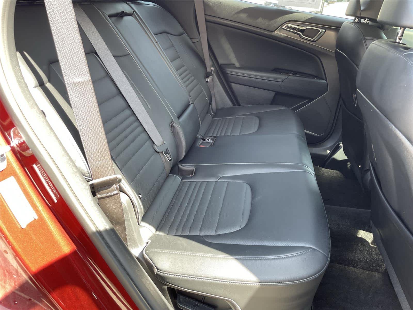 Thumbnail: 2023 Kia Sportage - 17