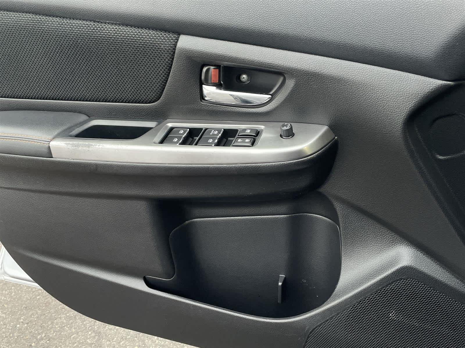 Thumbnail: 2017 Subaru Crosstrek - 24