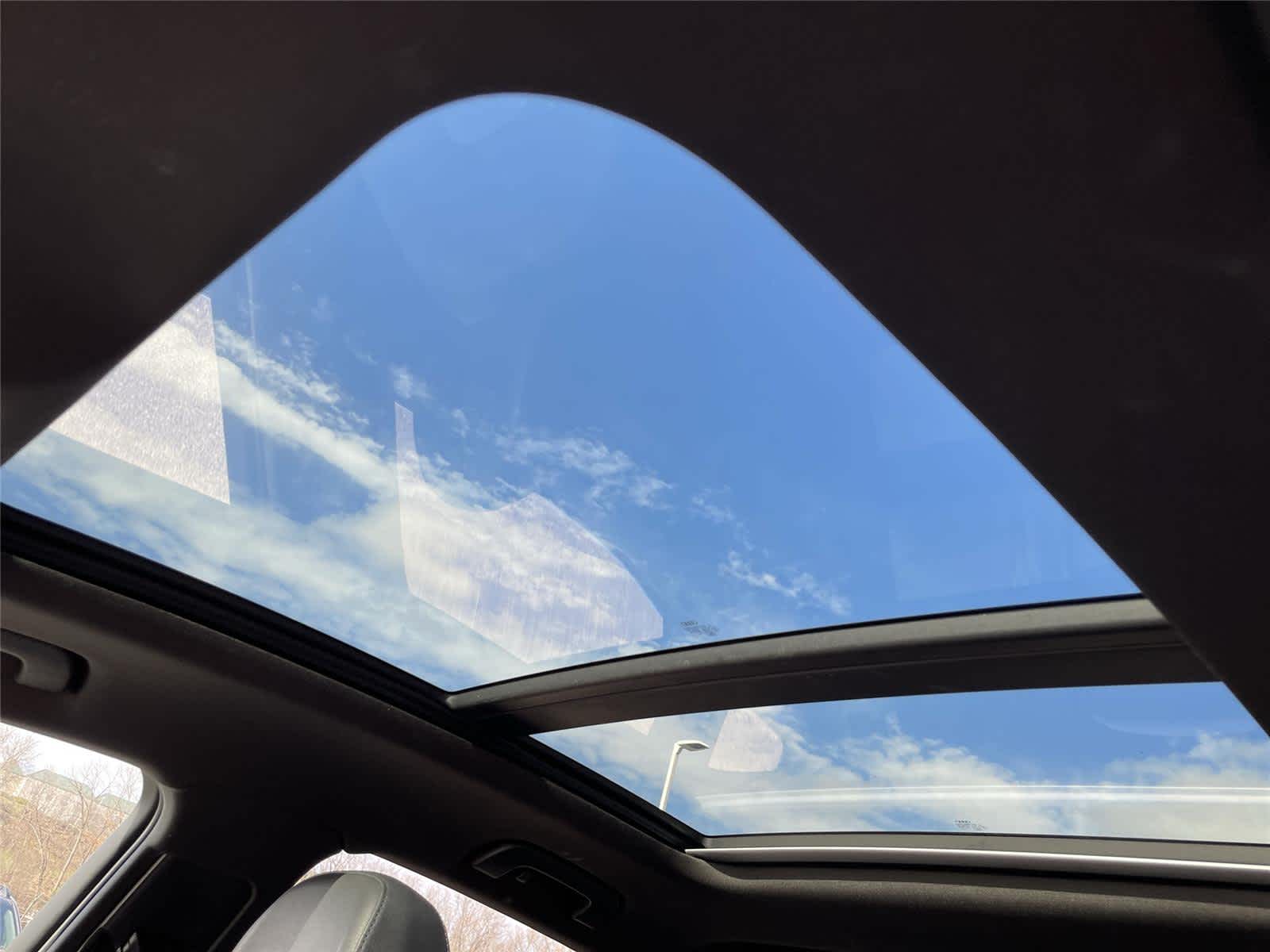 Thumbnail: 2017 Audi Q3 - 14