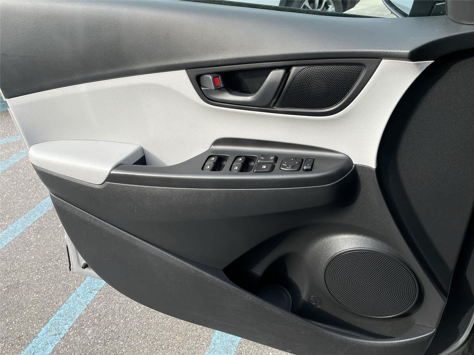 Thumbnail: 2023 Hyundai Kona - 23