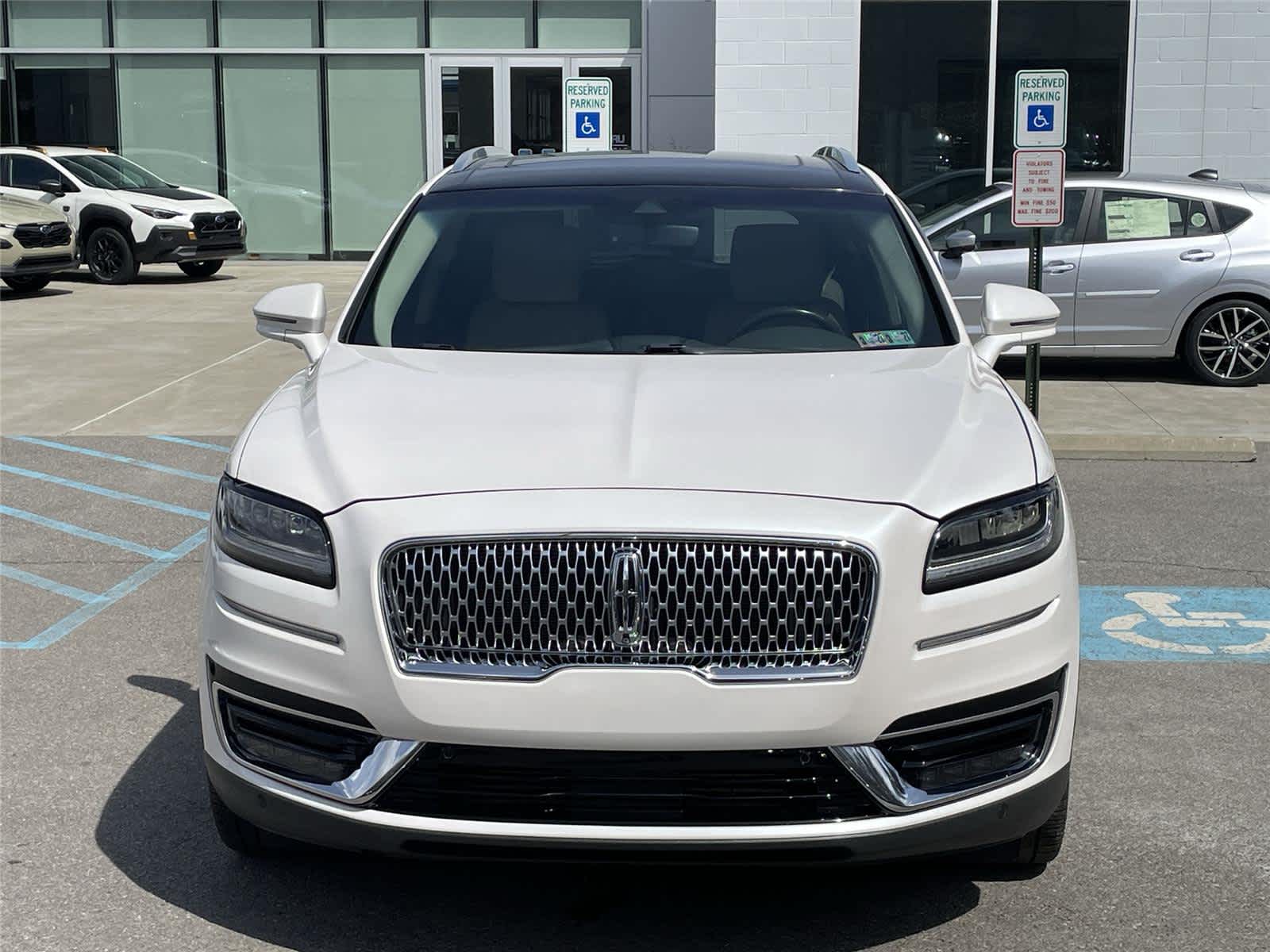 Thumbnail: 2019 Lincoln Nautilus - 8