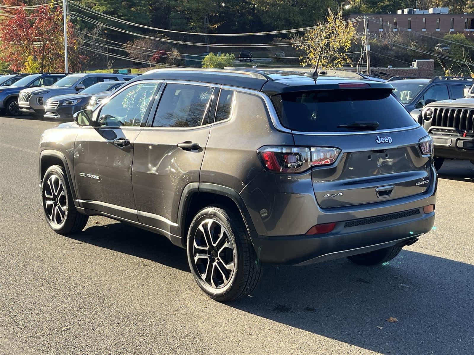 Thumbnail: 2022 Jeep Compass - 4