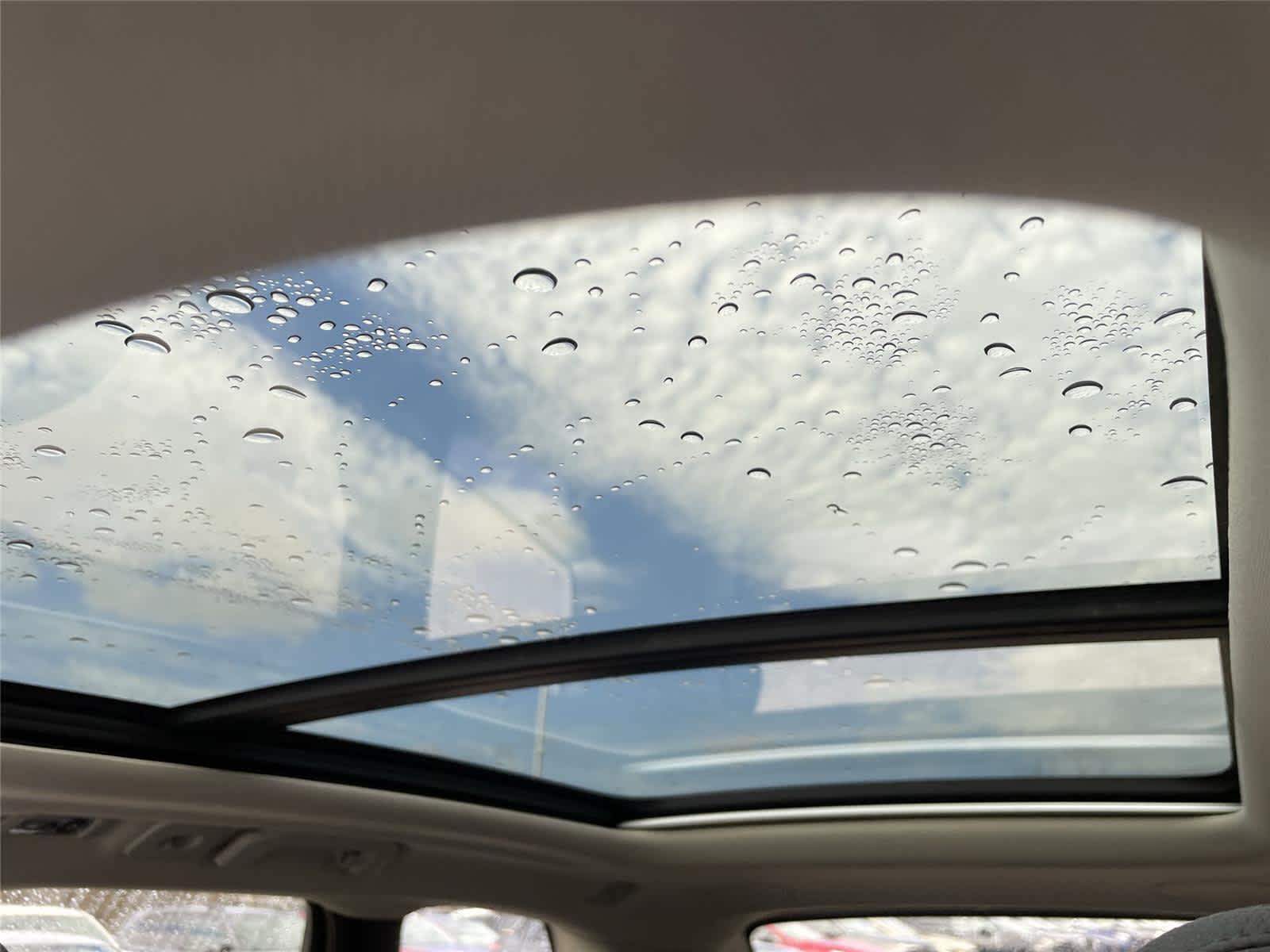 Thumbnail: 2019 Volvo XC60 - 14